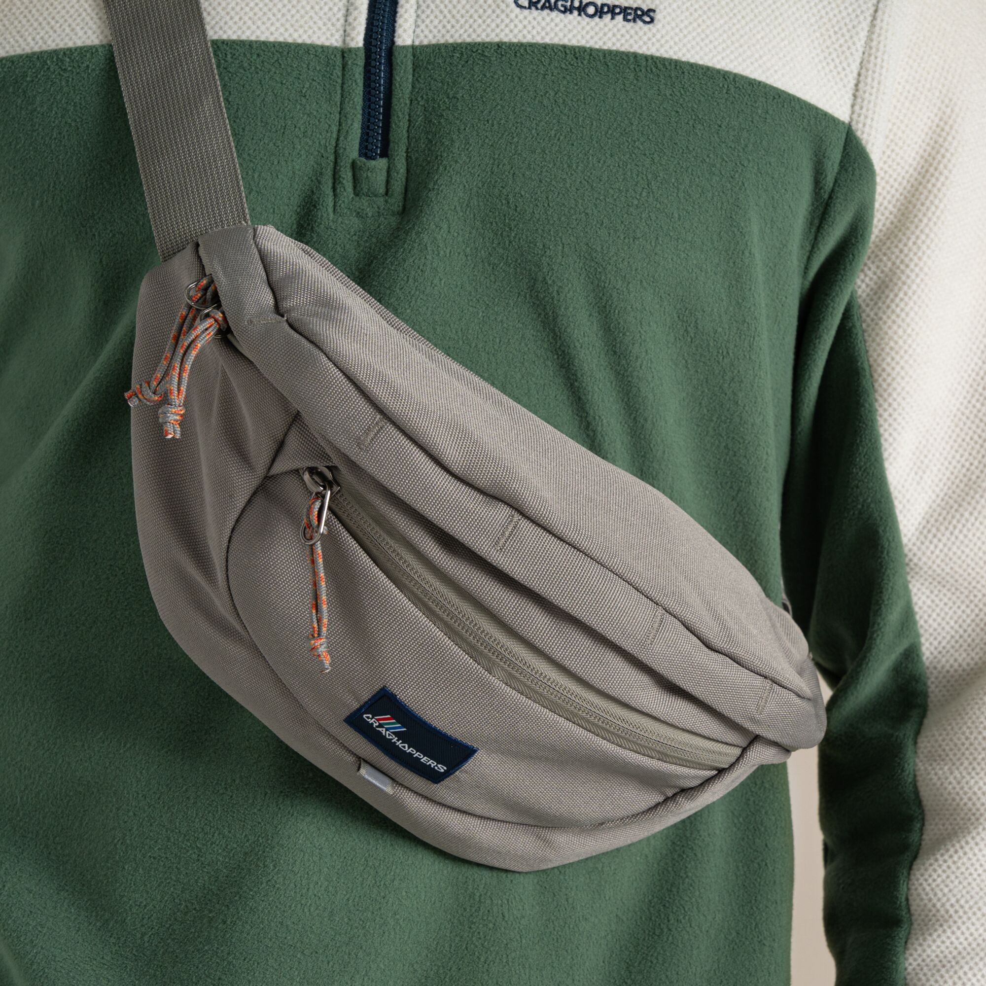 Craghoppers Green 1.5L Kiwi Ii Water-Repellent Bum Bag in Size Single, Sports Direct - Image 4