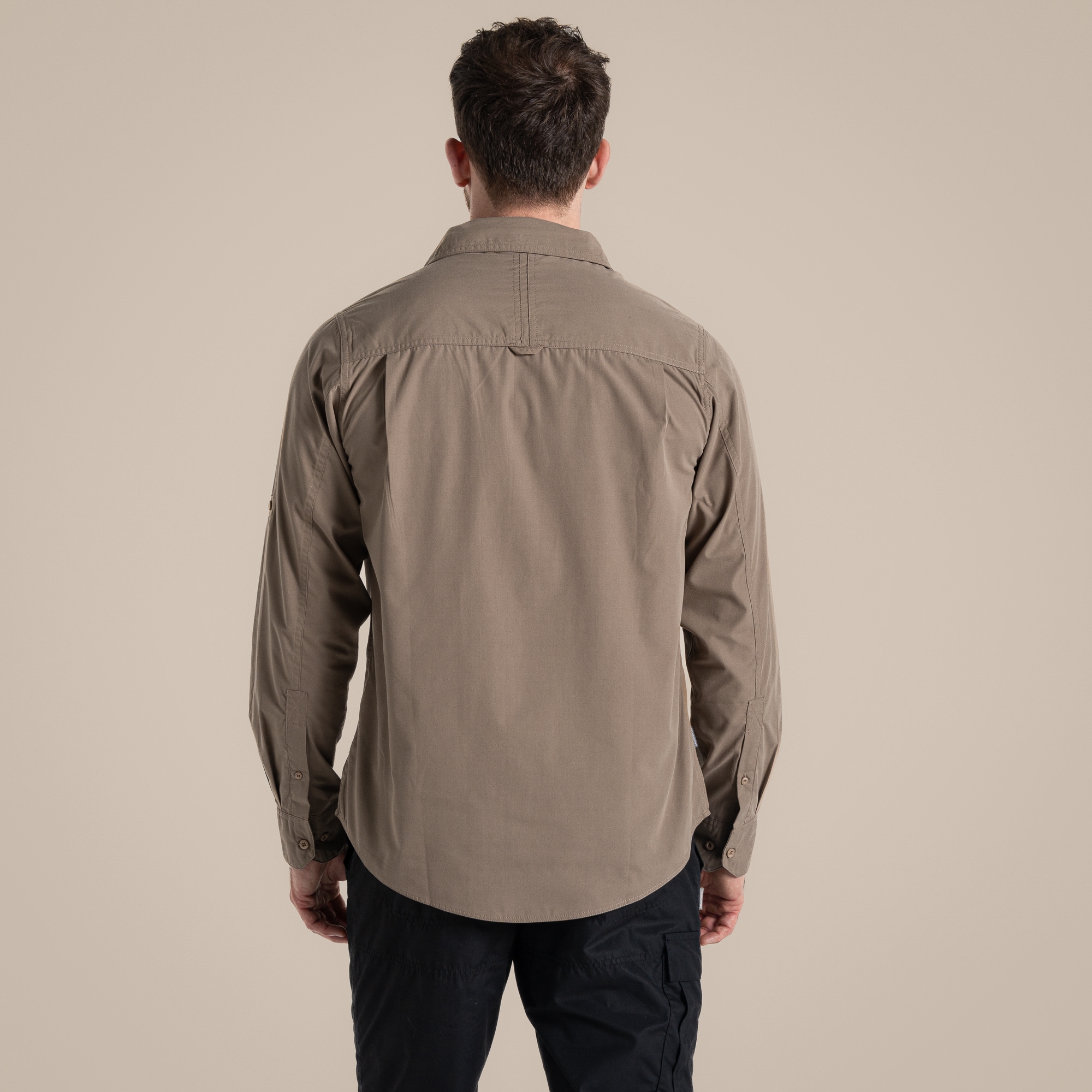 Craghoppers Expert Men's Kiwi Long Sleeved Shirt - Beige Medium - Image 2