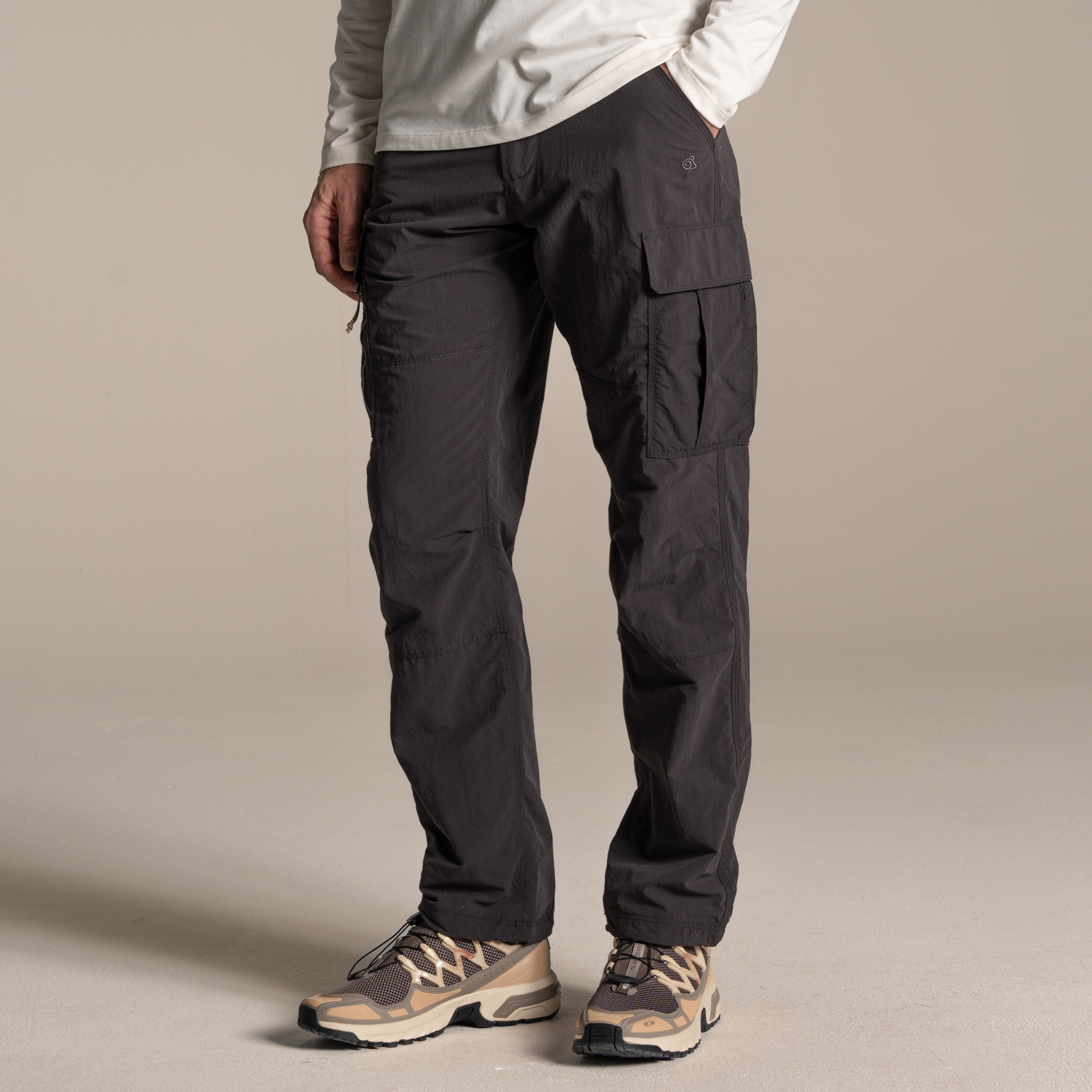 Craghoppers Men's Nosilife Cargo Trousers Iii - Black 38R - Image 1