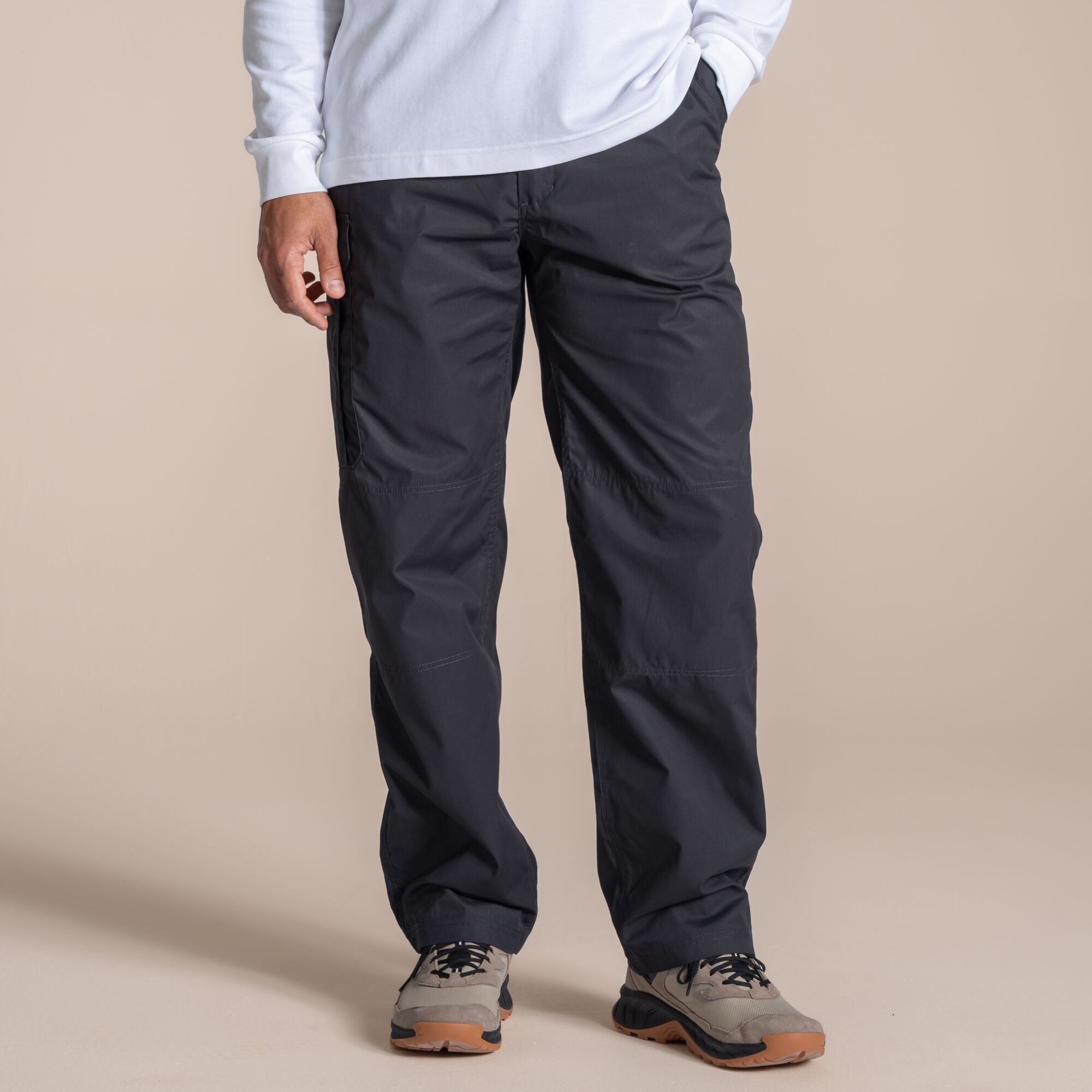 Craghoppers Men' None Kiwi Classic Water-Repellent Trousers in Size S, Sports Direct - Image 2