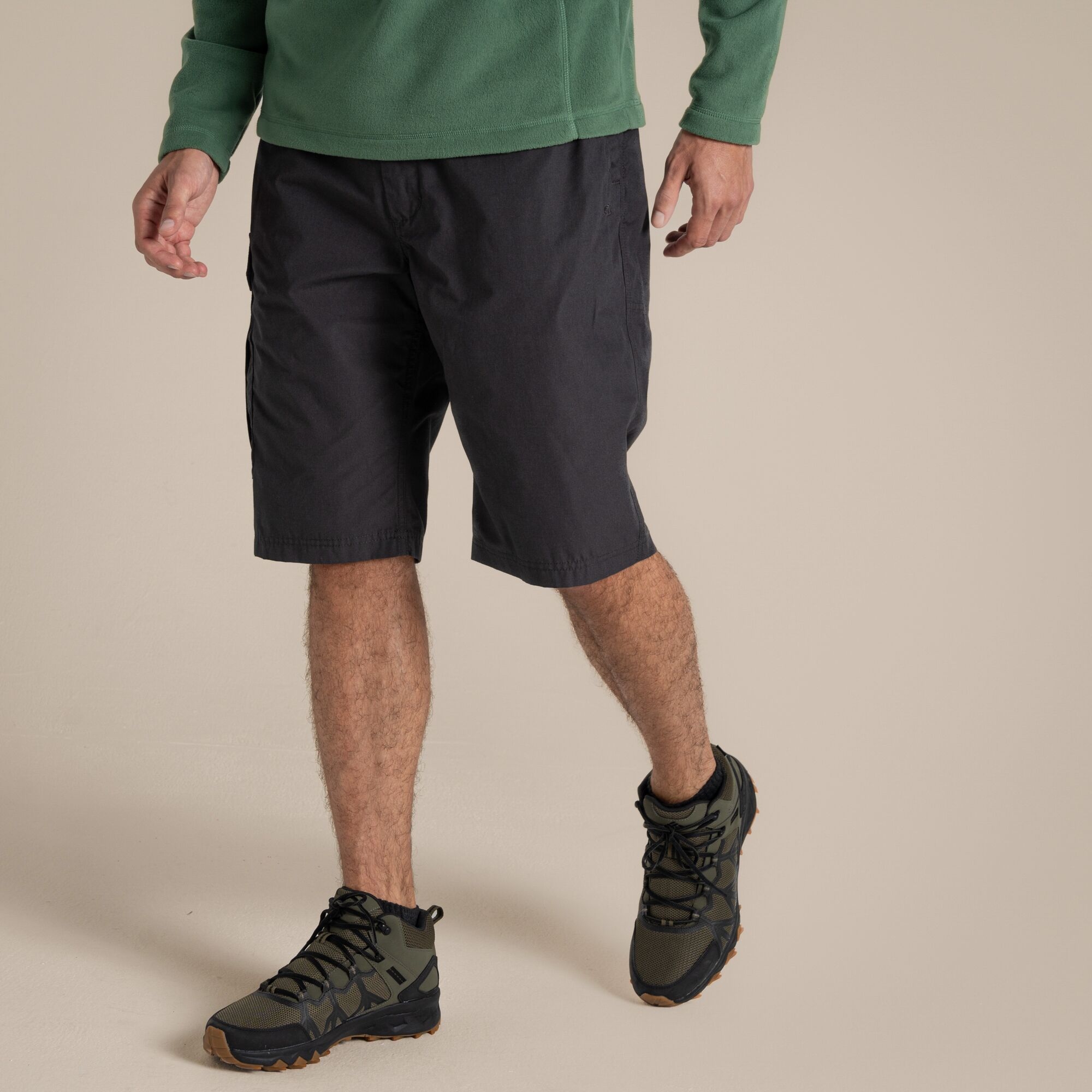 Craghoppers Kiwi Long Shorts Size: 34 Men's Black
