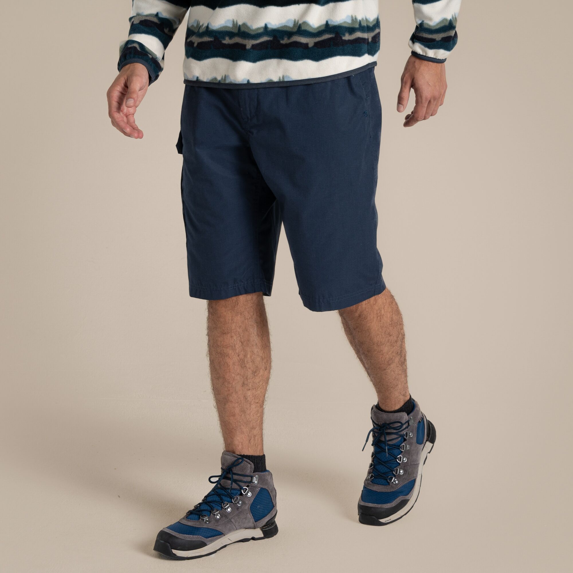 Craghoppers Kiwi Long Shorts Size: 32 Men's Blue