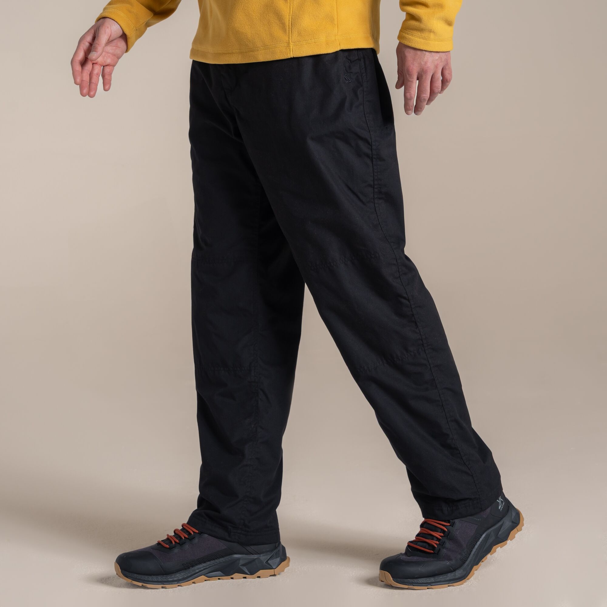 Craghoppers Men's Black Kiwi Thermo Trousers Size: 34S - Image 3