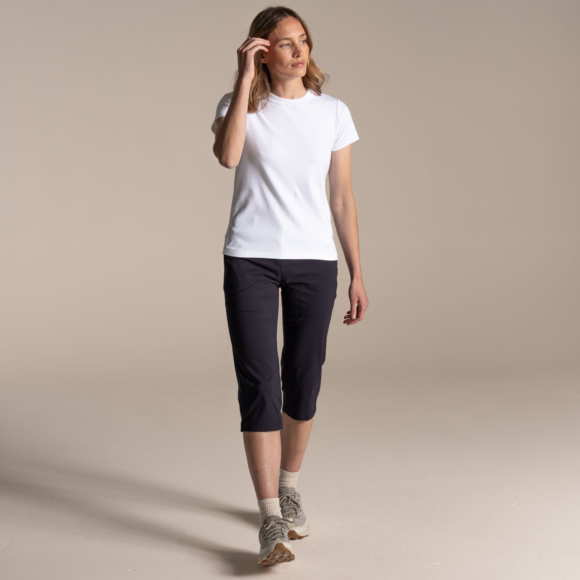 Craghoppers Kiwi Pro Iii Cropped Trousers Size: 18 Women's Blue