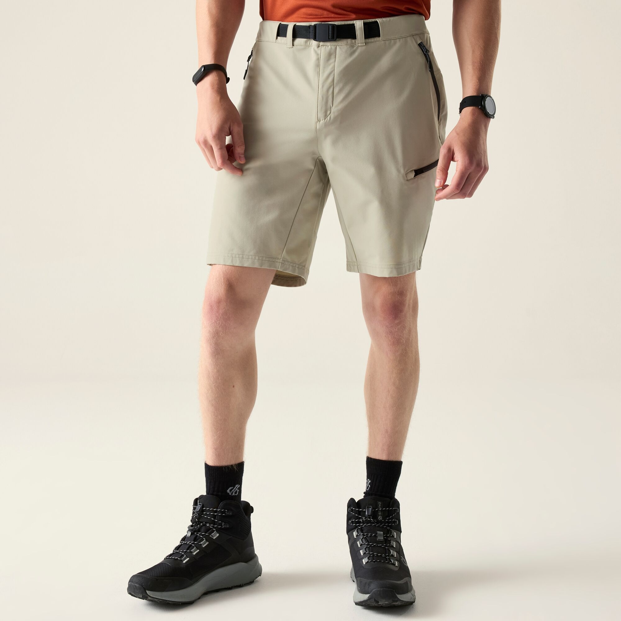 Dare 2b   Spodenki trekkingowe męskie Tuned In Pro Biały