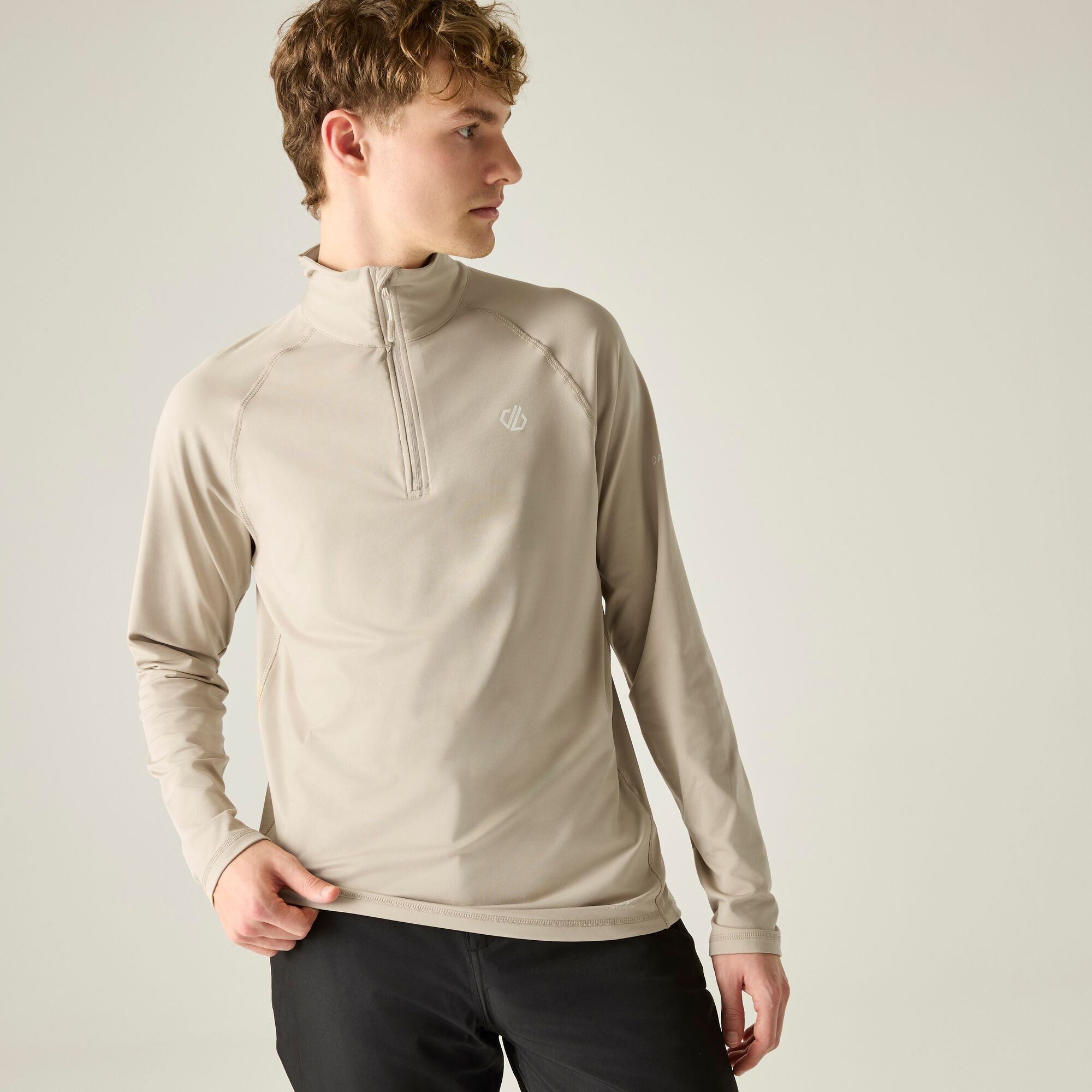 Dare 2B Men's Blanc Training Top Fuse Up Core - Image 3