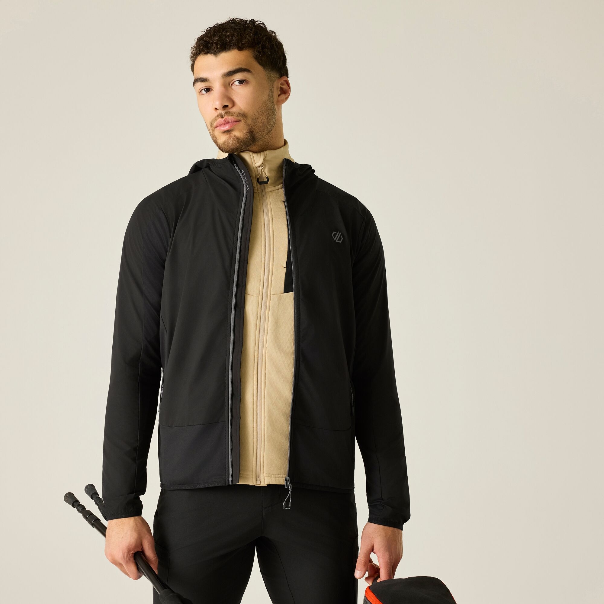 Dare 2b   Bluza męska z kapturem rozsuwana Endurance Strength Stretch Czarny