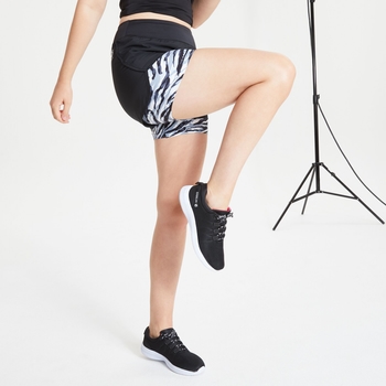 DARE 2B TUNED IN II SHORT OIL GREEN - Hiking shorts