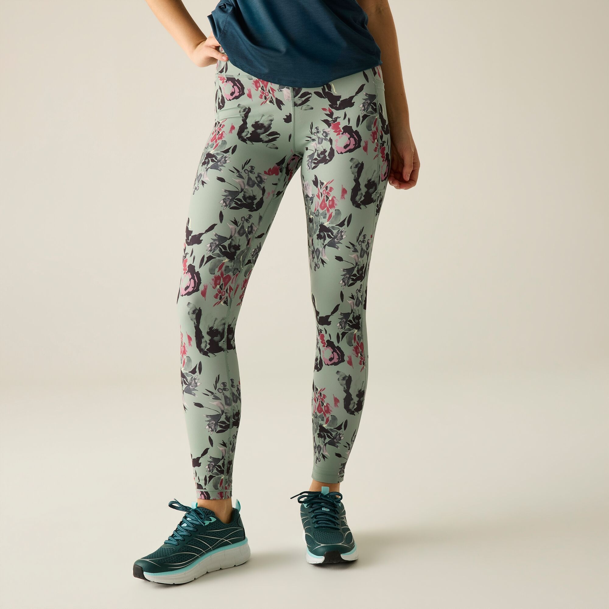 Dare 2b   Legginsy sportowe damskie szybkoschnące Influential II Zielony