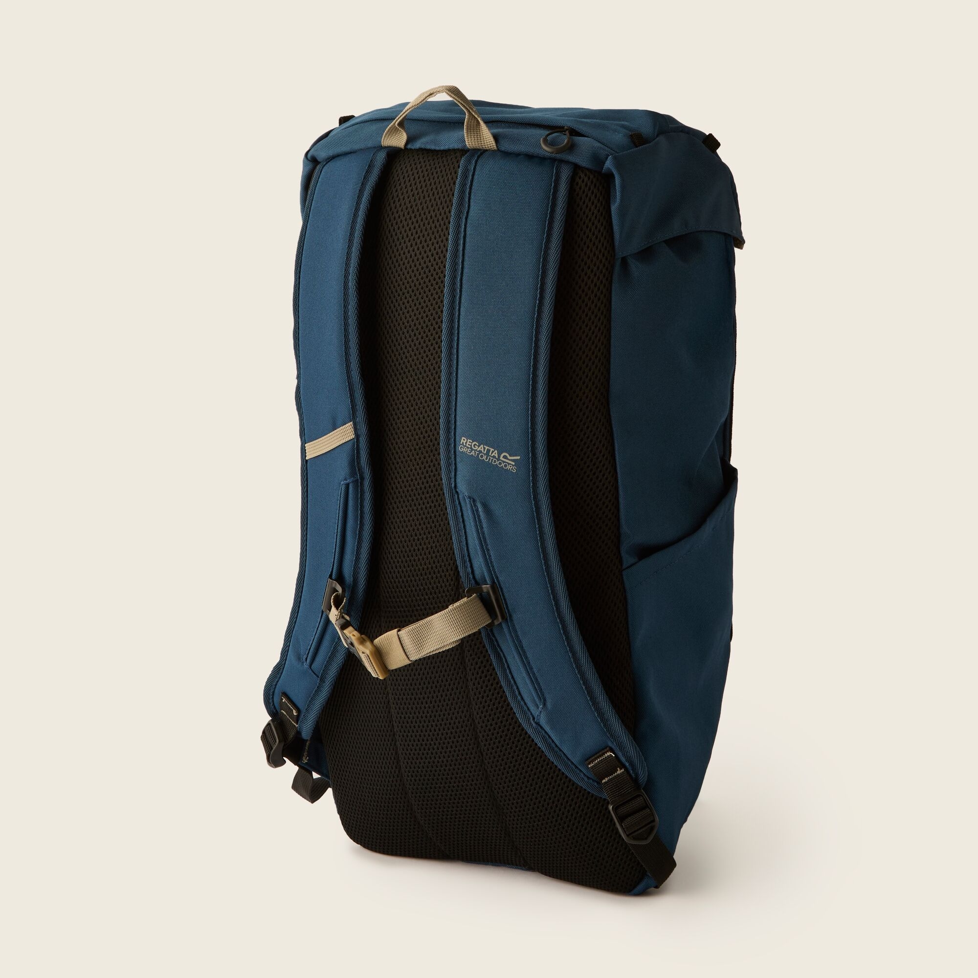 Regatta Blue Survivor V 25L in Size Single, Sports Direct - Image 2