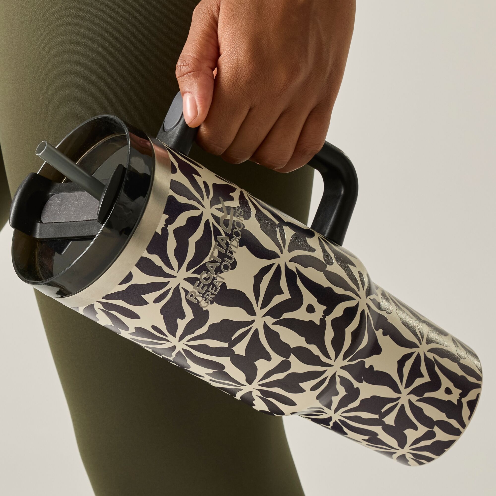 Regatta Thermulate Insulated Mug 1.2L Unisex Beige