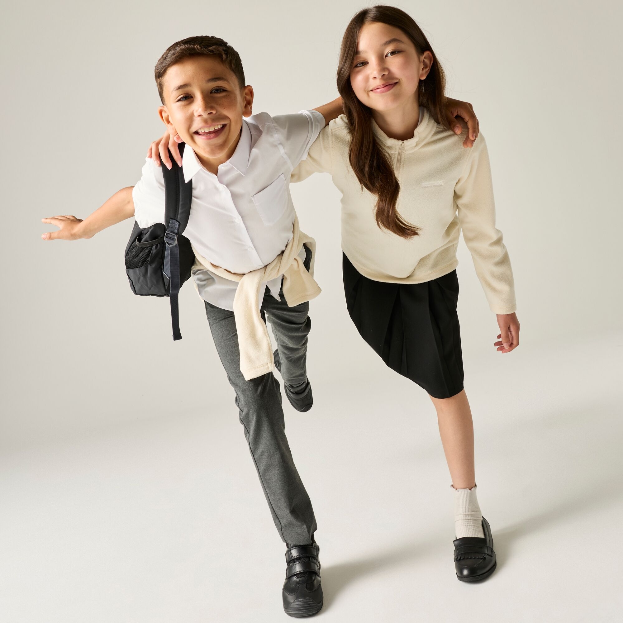 Regatta Kids’ Hot Shot Ii Fleece Size: 9-10 Years Unisex Kids White