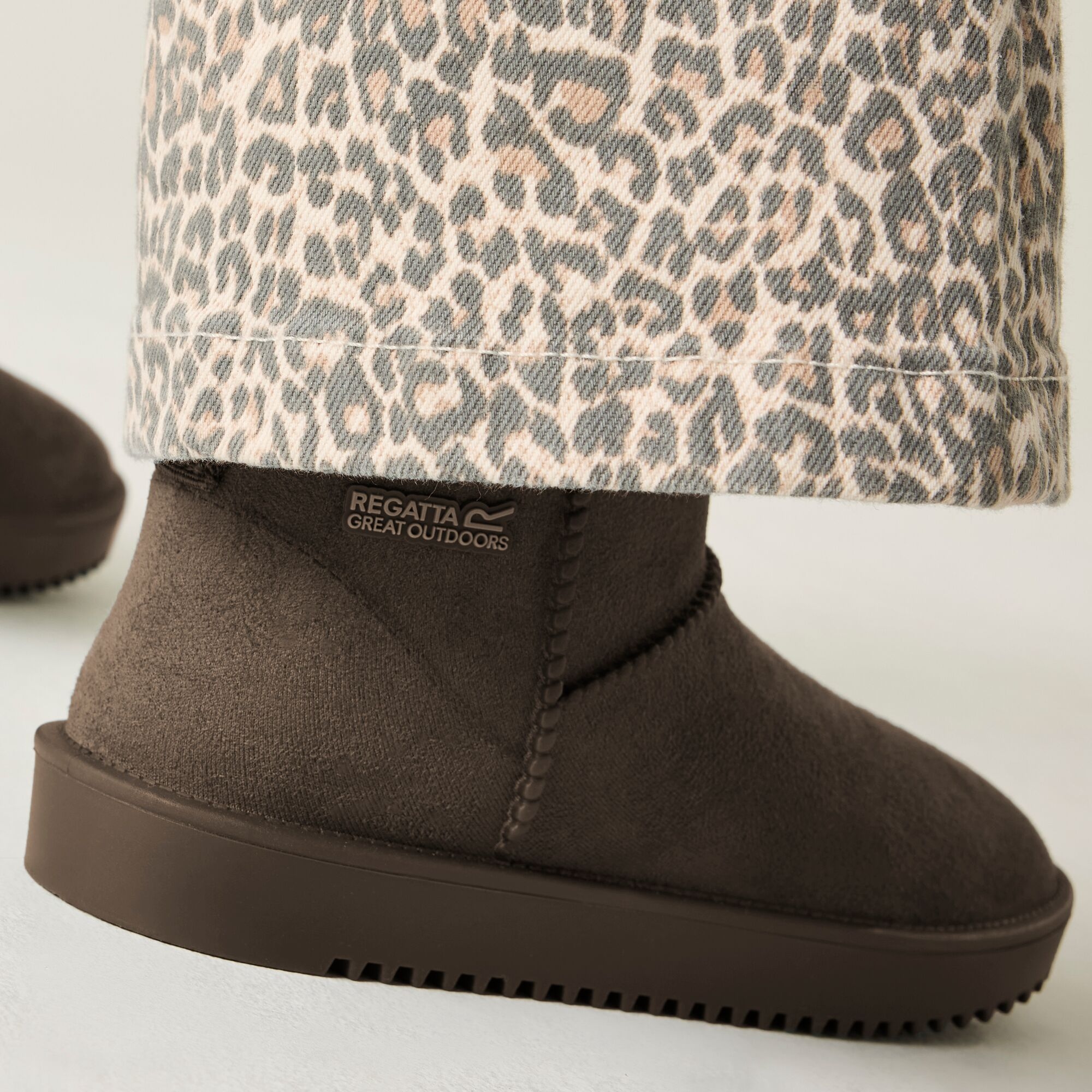 Regatta   Śniegowce dziecięce niskie Risley Brązowy