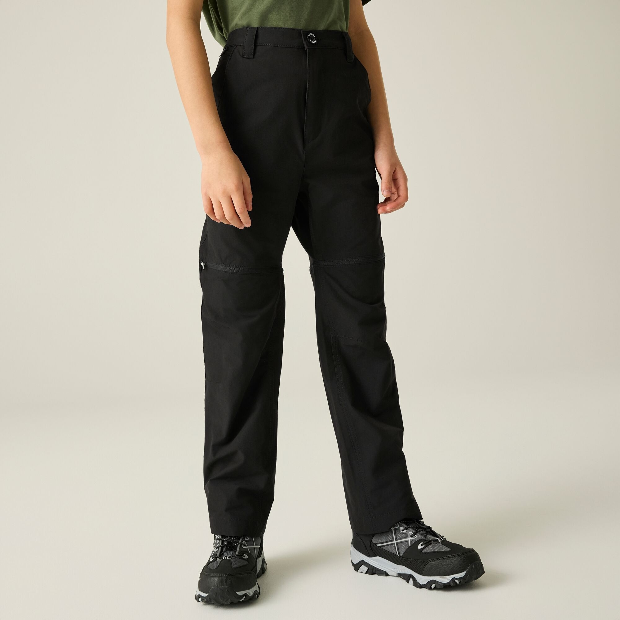 Regatta Kids’ Highton Stretch Zip Off Walking Trousers - Black Size 13 Years