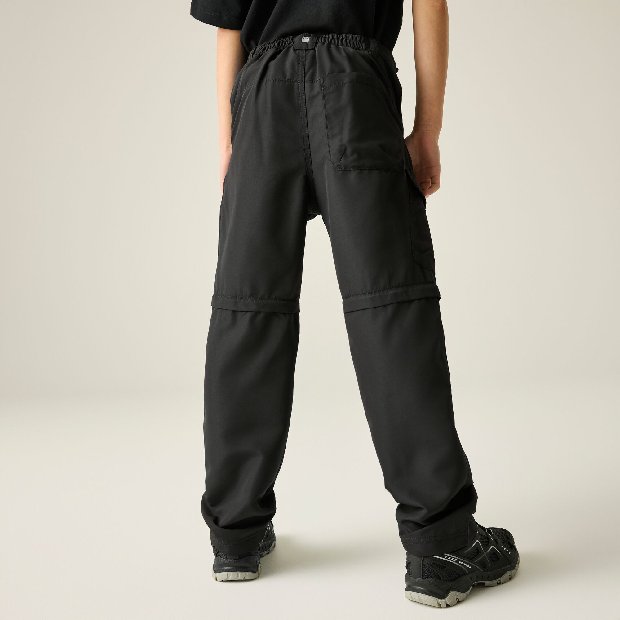 Regatta Spodnie dziecięce trekkingowe z odpinanymi nogawkami Sorcer III Czarny