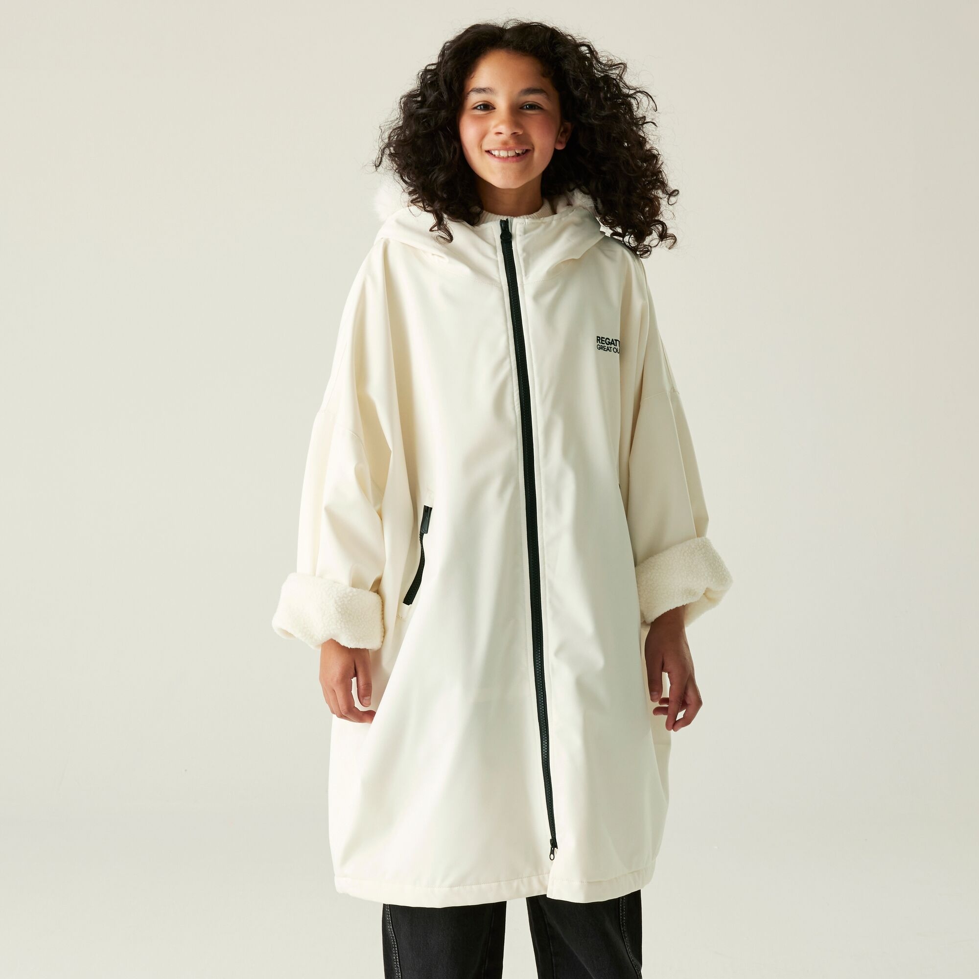 Regatta Kids School Changing Robe Pro - Beige Size 9-13 Years