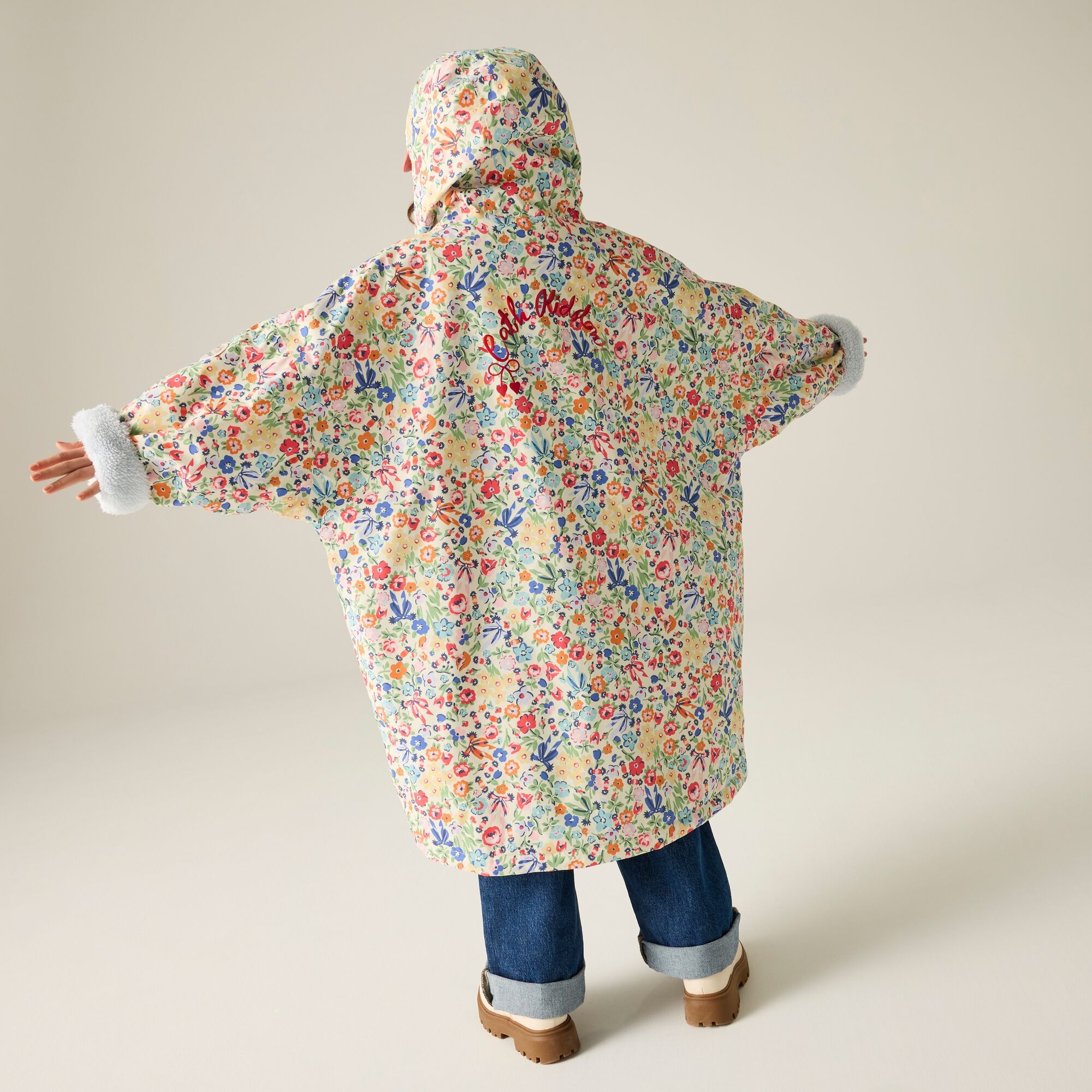 Regatta (9 - 13 Yrs, Cream Harmony Ditsy) Kids Cath Kidston Changing Robe - Image 2