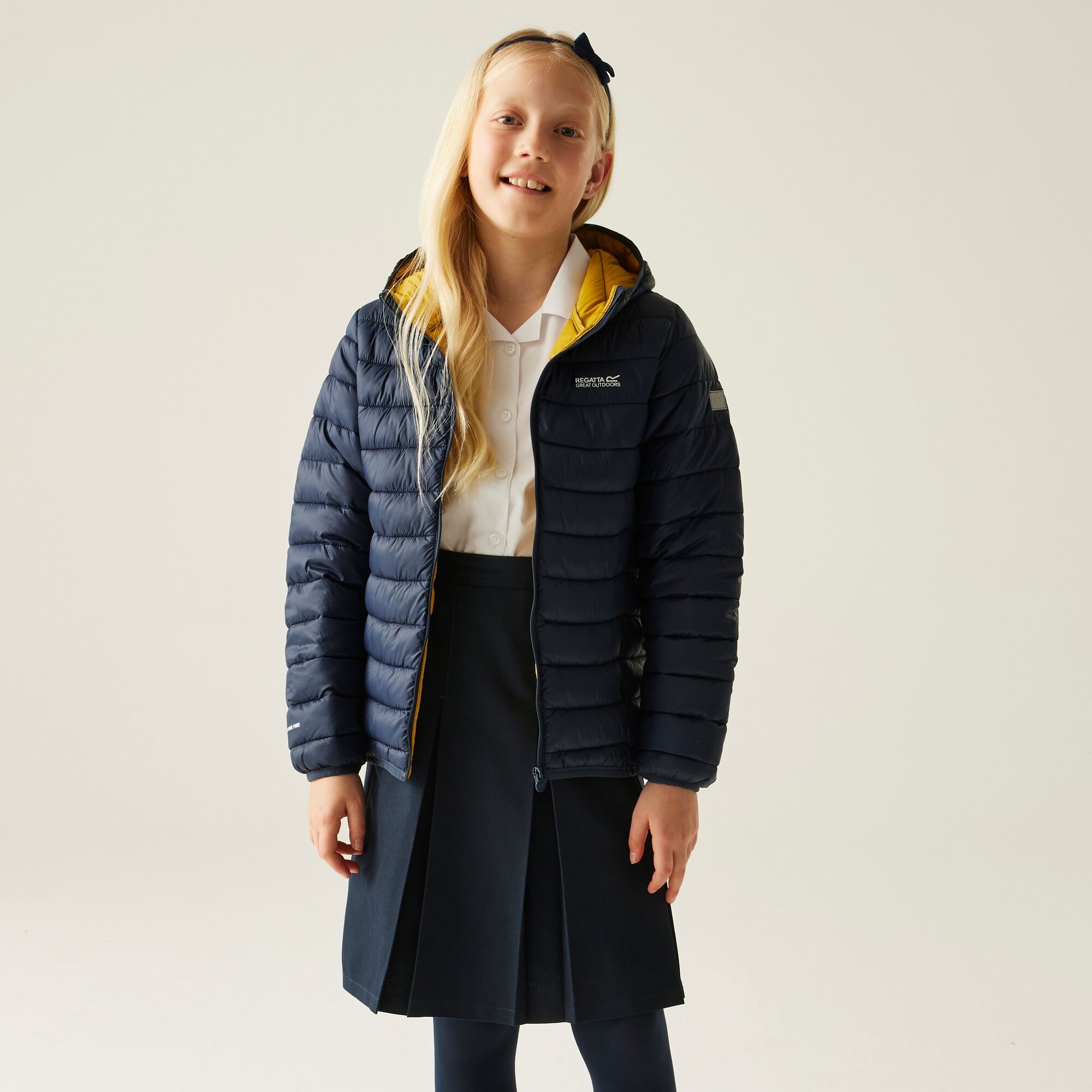 Kurtka dziecięca przejściowa ocieplana pikowana z kapturem Marizion Niebieski