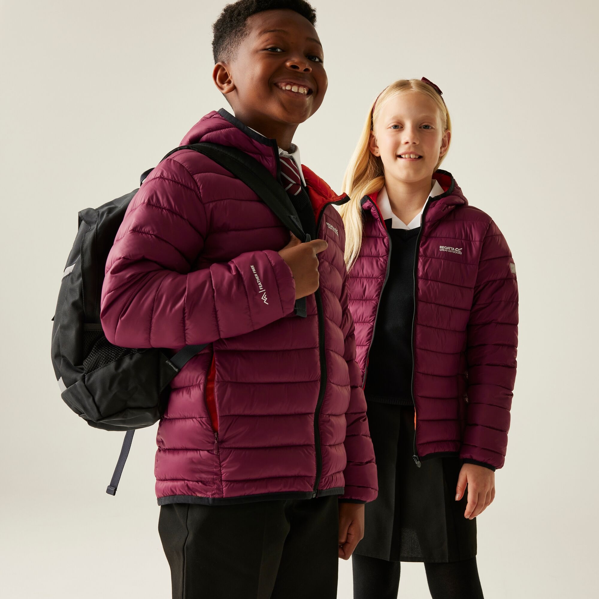 Regatta Kurtka dziecięca przejściowa ocieplana pikowana z kapturem Marizion Burgundowy