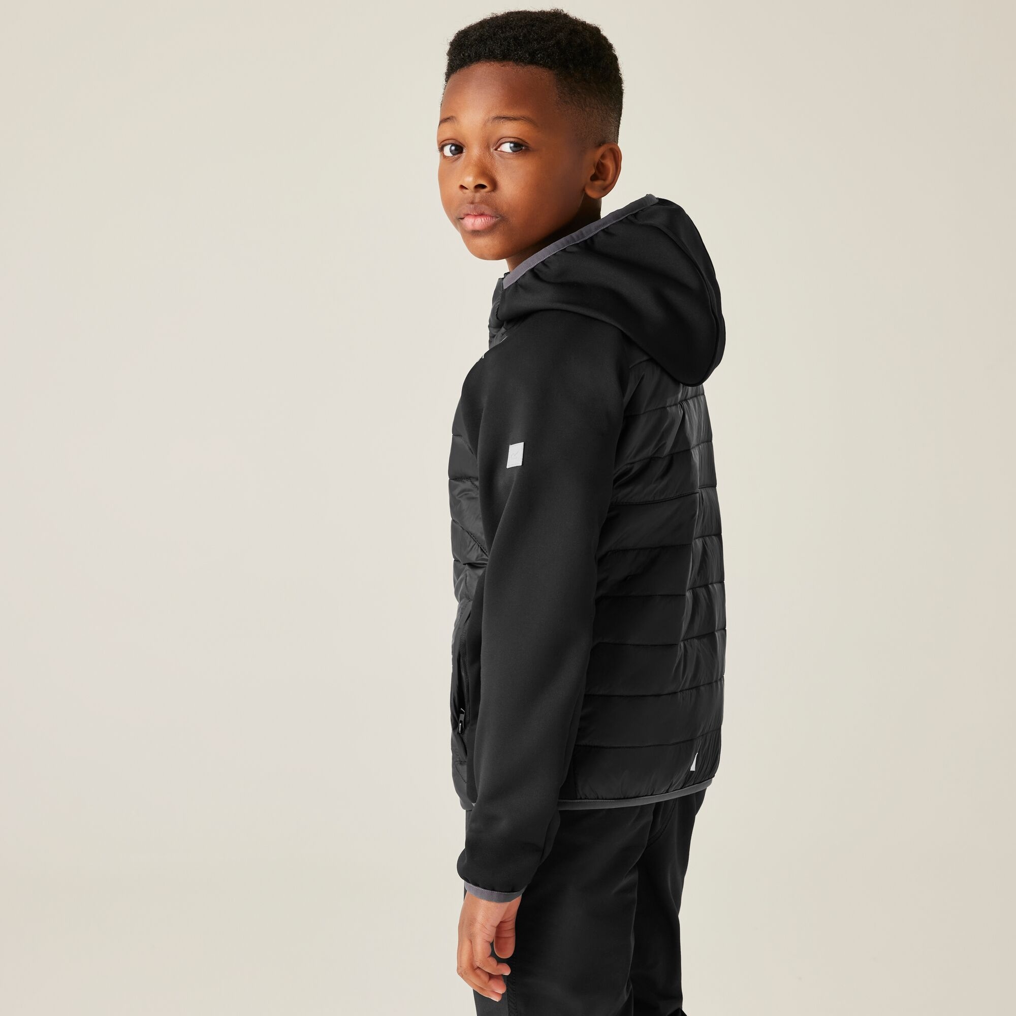 Kurtka dziecięca hybrydowa Kielder IX Czarny