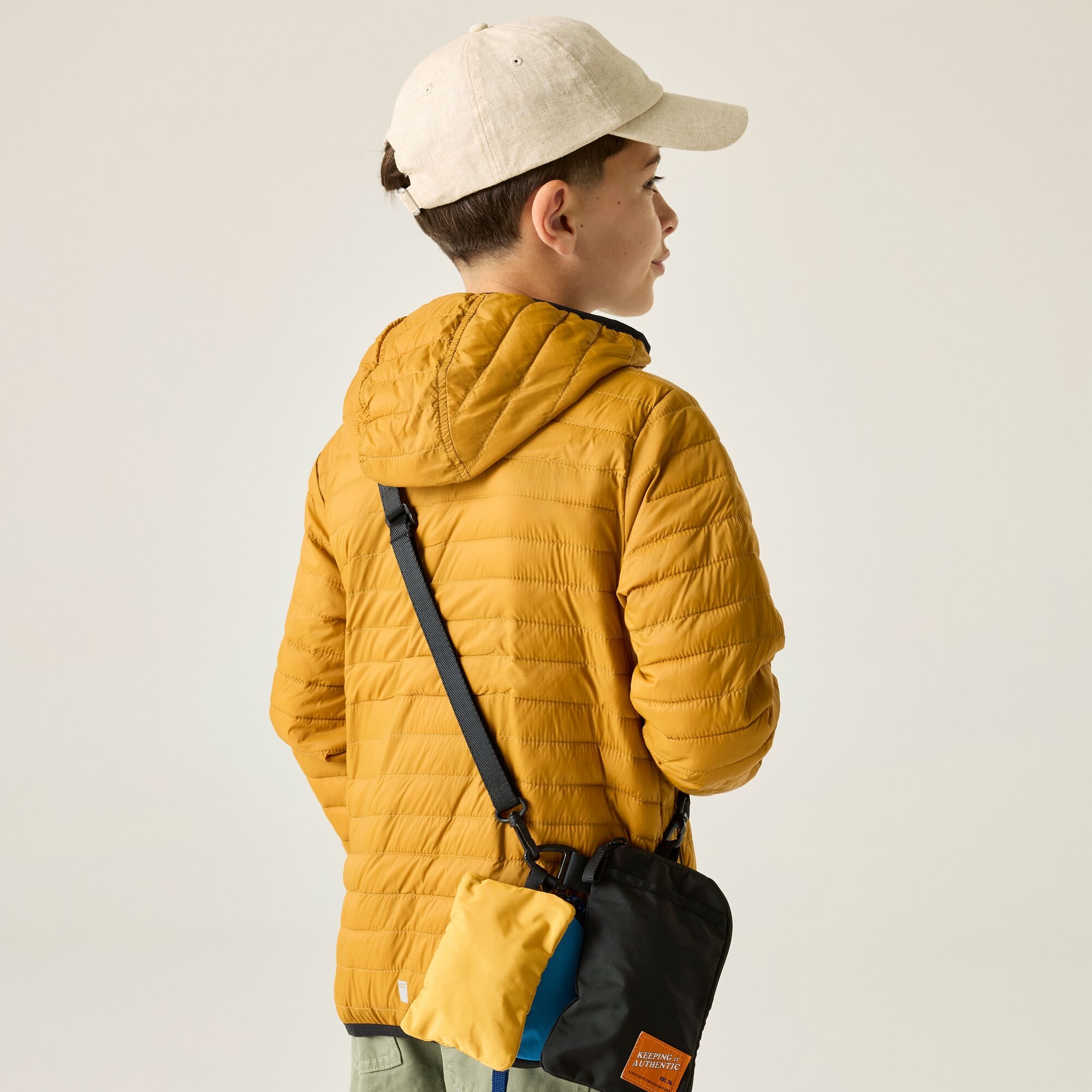 Regatta   Kurtka dziecięca ocieplana Junior Hooded Hillpack Brązowy