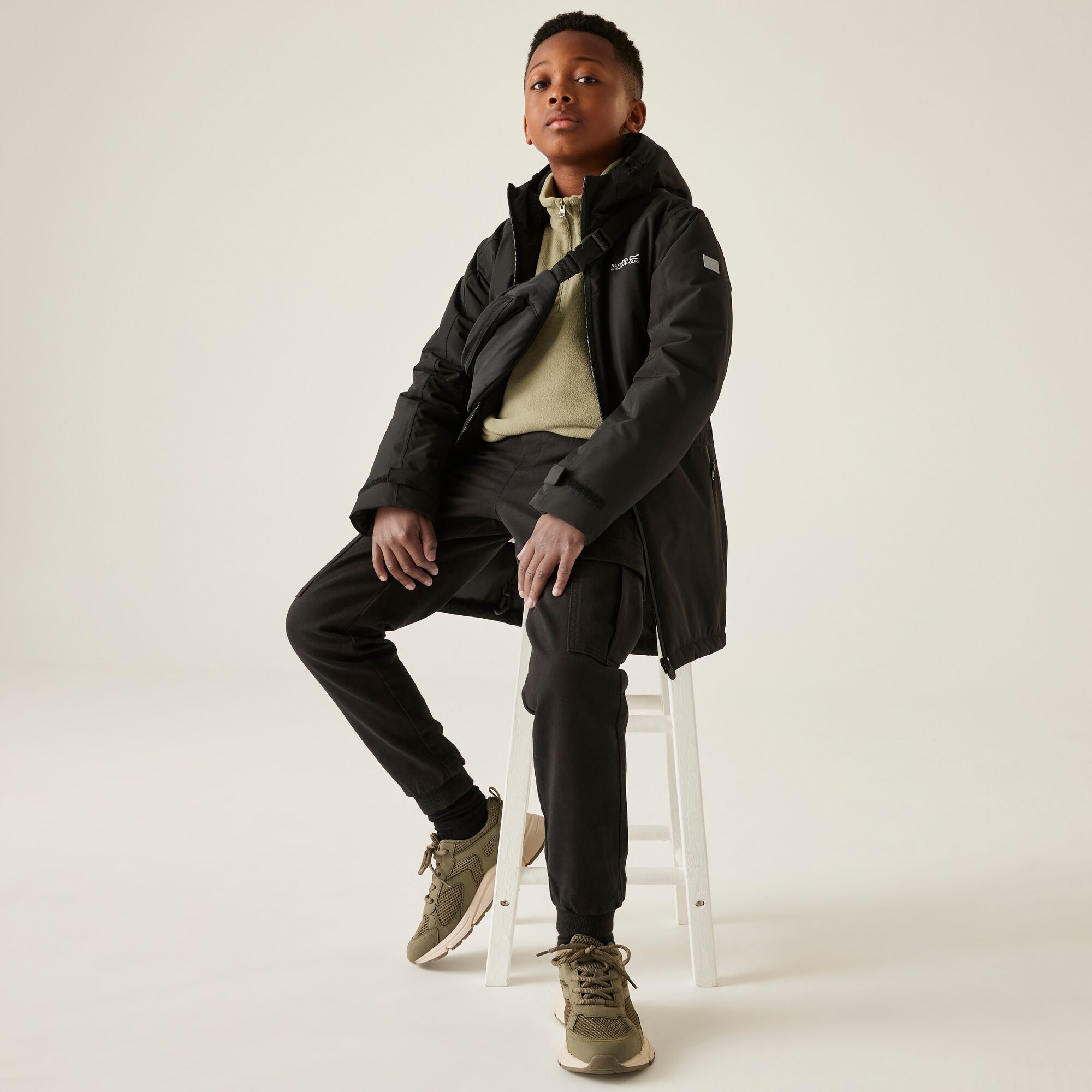 Regatta Kurtka dziecięca przejściowa ocieplana Farbank II Czarny