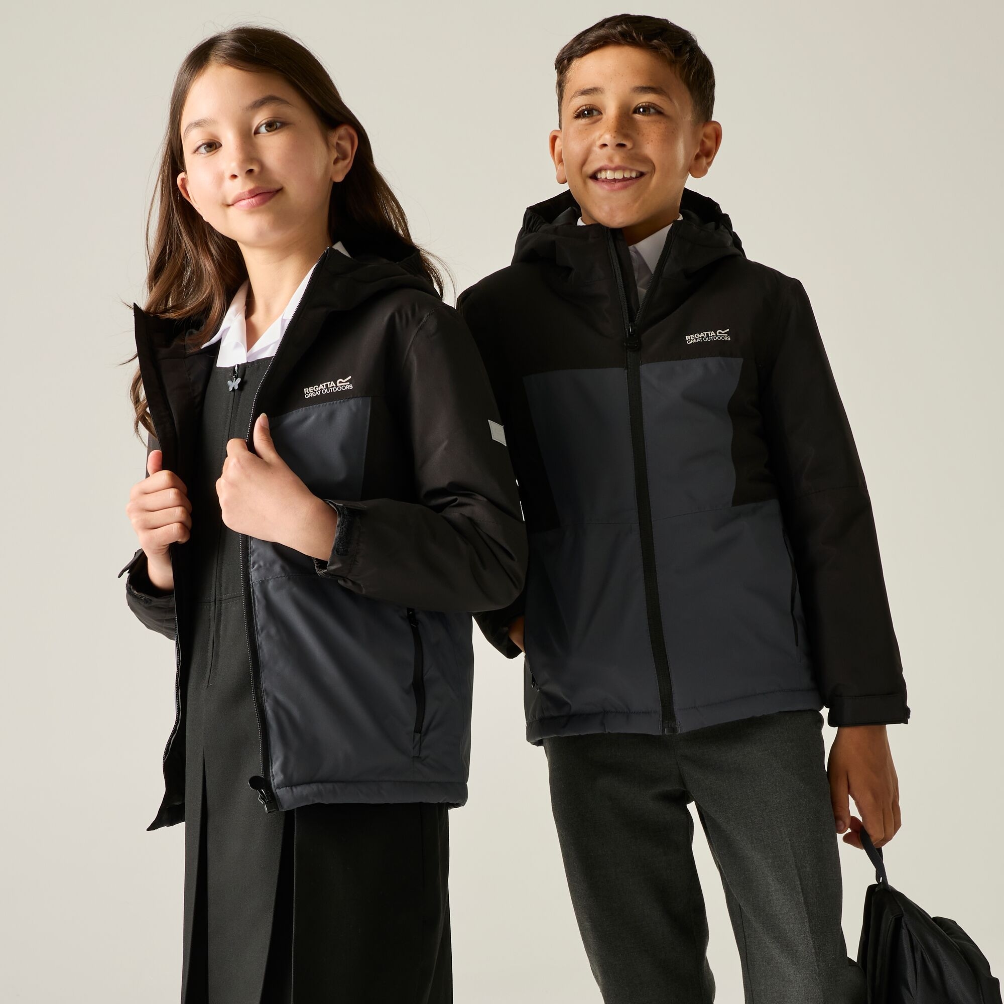 Regatta Kids’ Beamz Insulated Jacket Size: 4-5 Years Unisex Kids Black