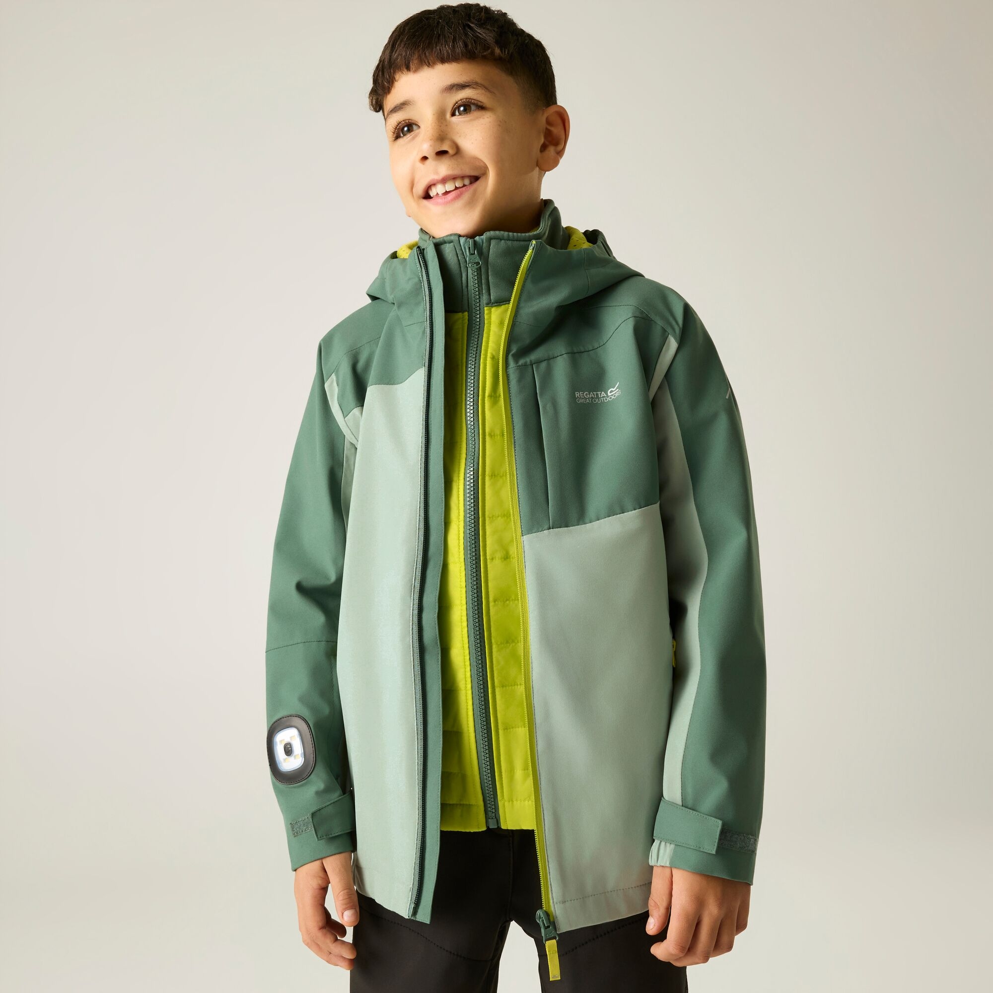 Regatta Boys Trekktain 3 In 1 Ii School Jacket - Green Size 4-5 Years