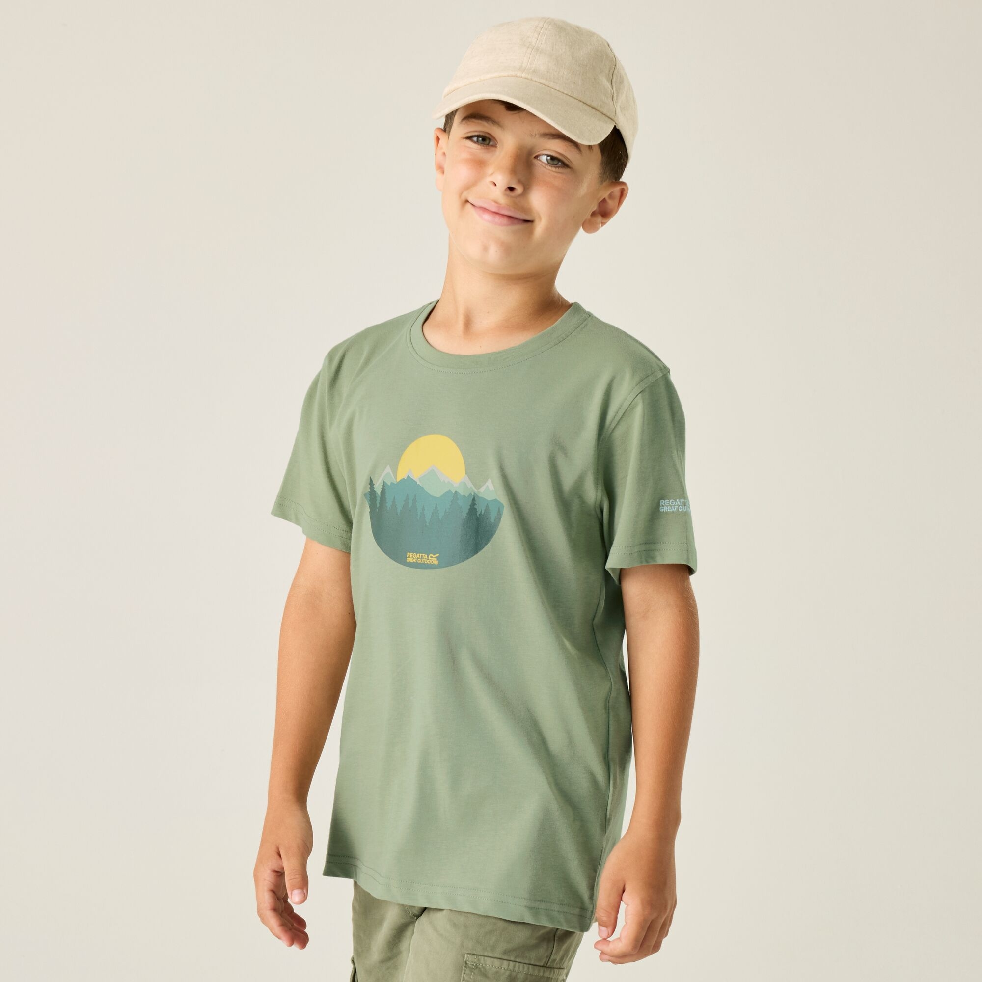 Regatta Unisex Light Green Bosley Short Sleeved Graphic T-Shirt In | Size: 9-10 Years - Image 3