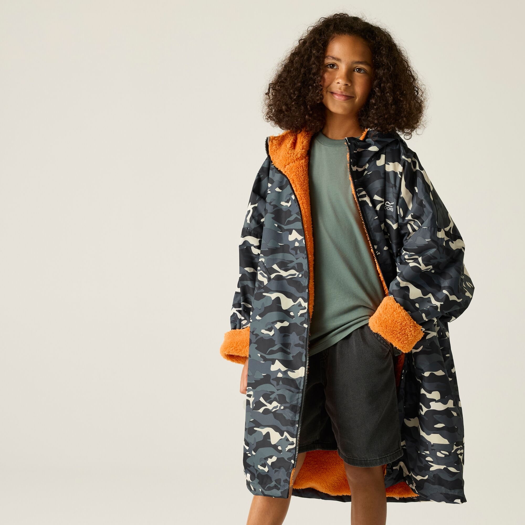 Regatta Regatta Płaszcz do przebierania dziecięcy wodoodporny Changing Robe Czarny