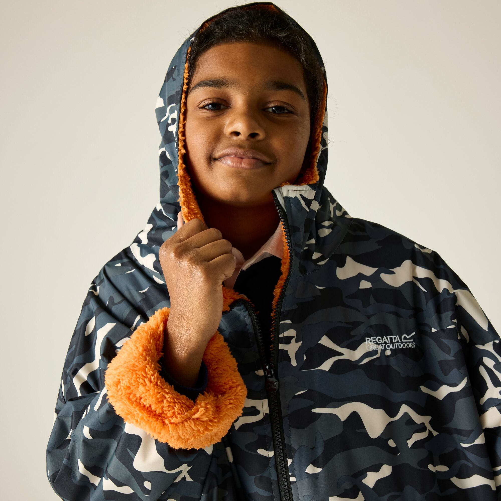 Regatta   Płaszcz do przebierania dziecięcy wodoodporny Changing Robe Czarny