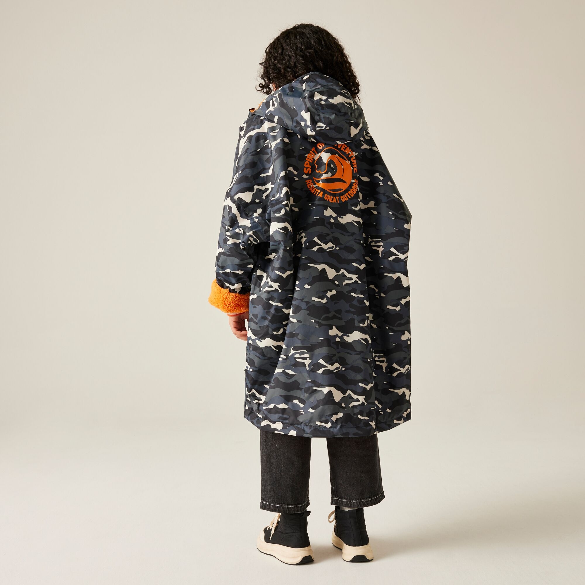 Regatta Płaszcz dziecięcy plażowy wodoodporny Changing Robe Czarny