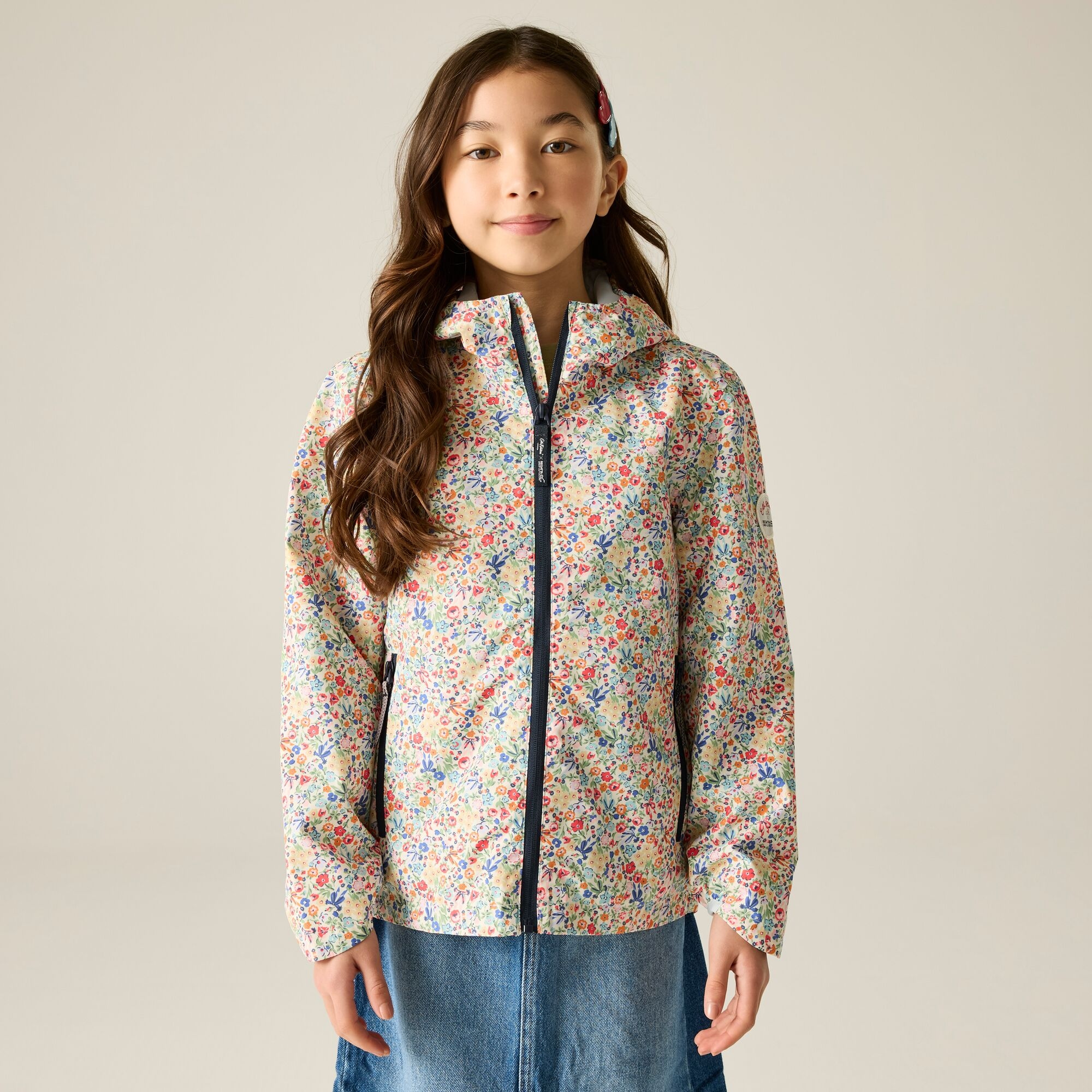 Regatta Cath Kidston Junior Shell Jacket Size: 14 Years Unisex Kids Beige