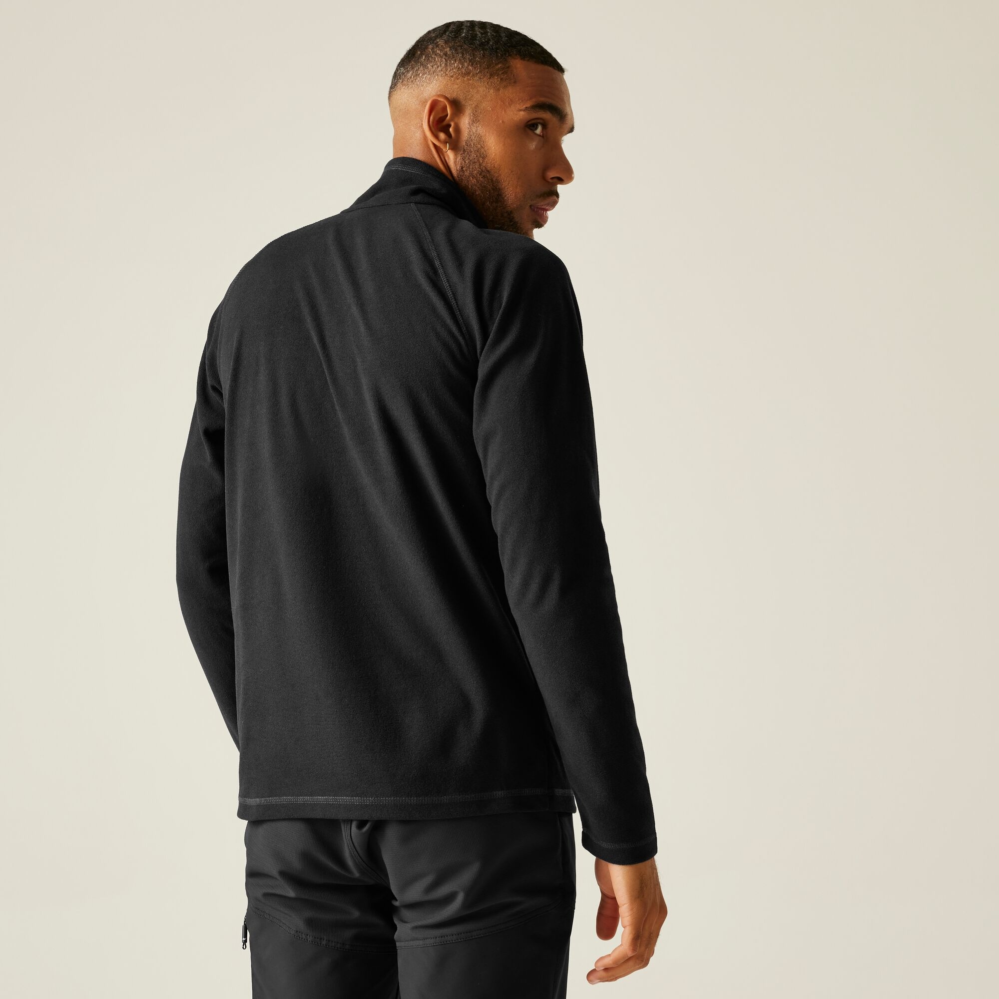 Polar męski z suwakiem 1/2 Montes Czarny