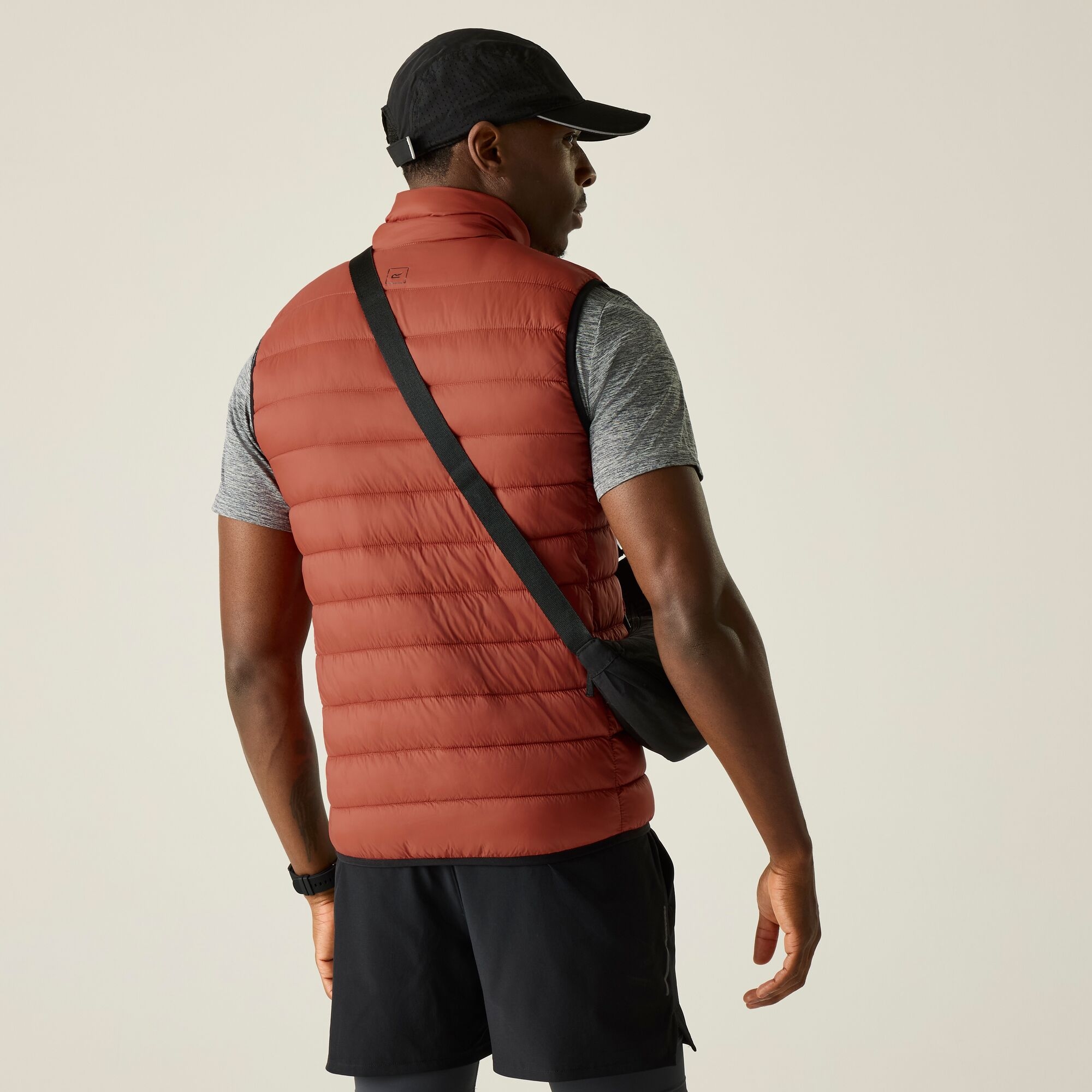 Regatta   Kamizelka męska ocieplana Marizion Czerwony