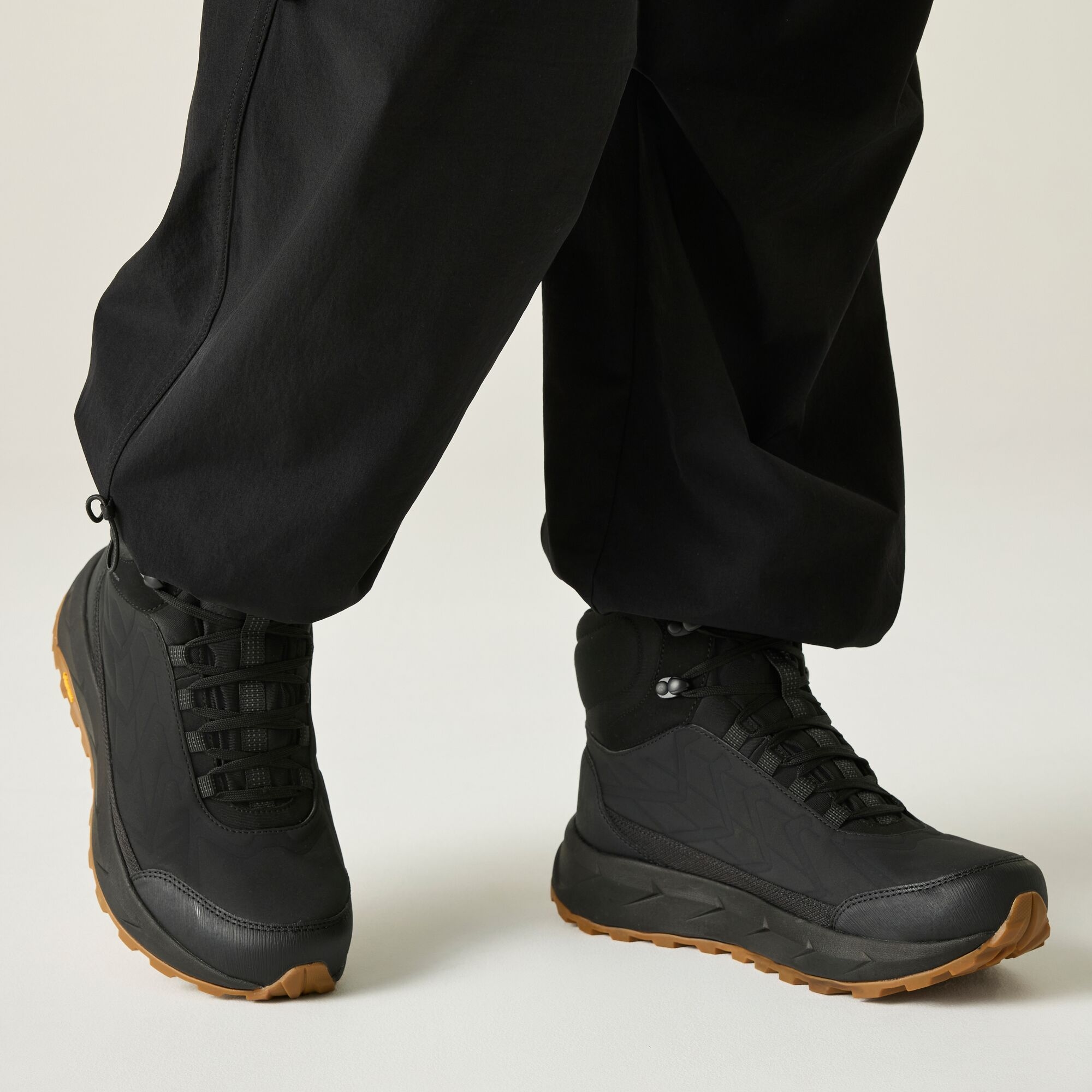 Regatta Men's Black Onyx Mid Waterproof Boots In | : Size 8 - Image 3