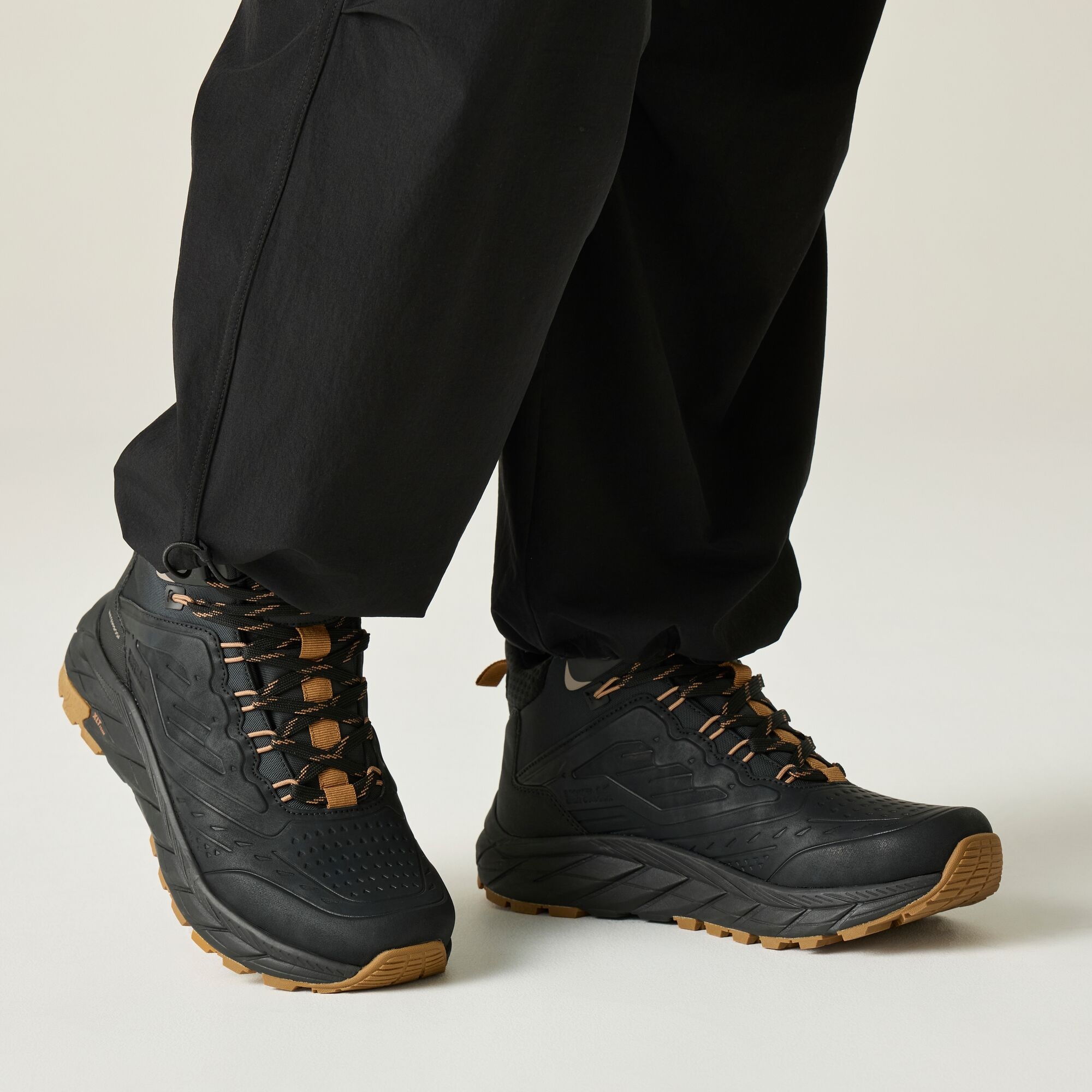 Regatta (10 Uk, Black/Rubber) Mens Derino Walking Boots - Image 4