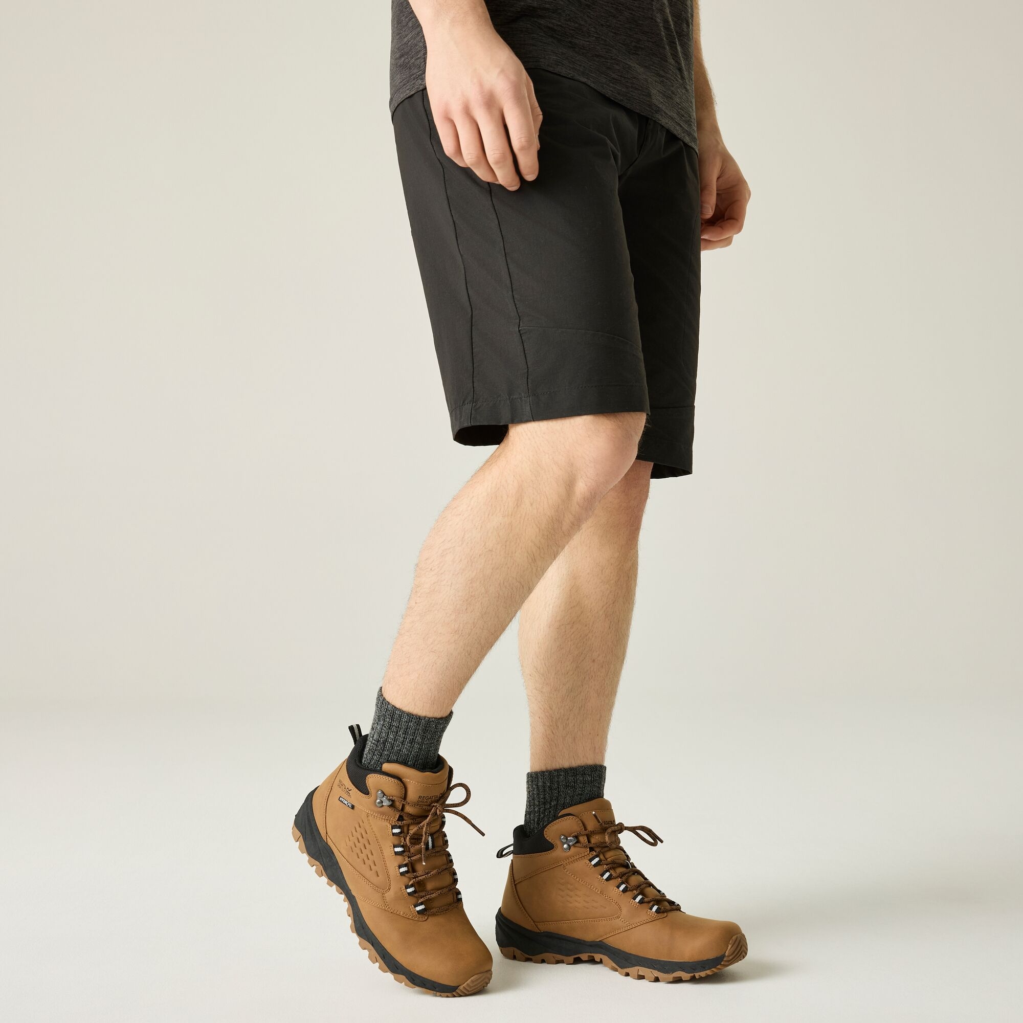 Regatta Buty męskie wysokie z membraną Amble Beżowy