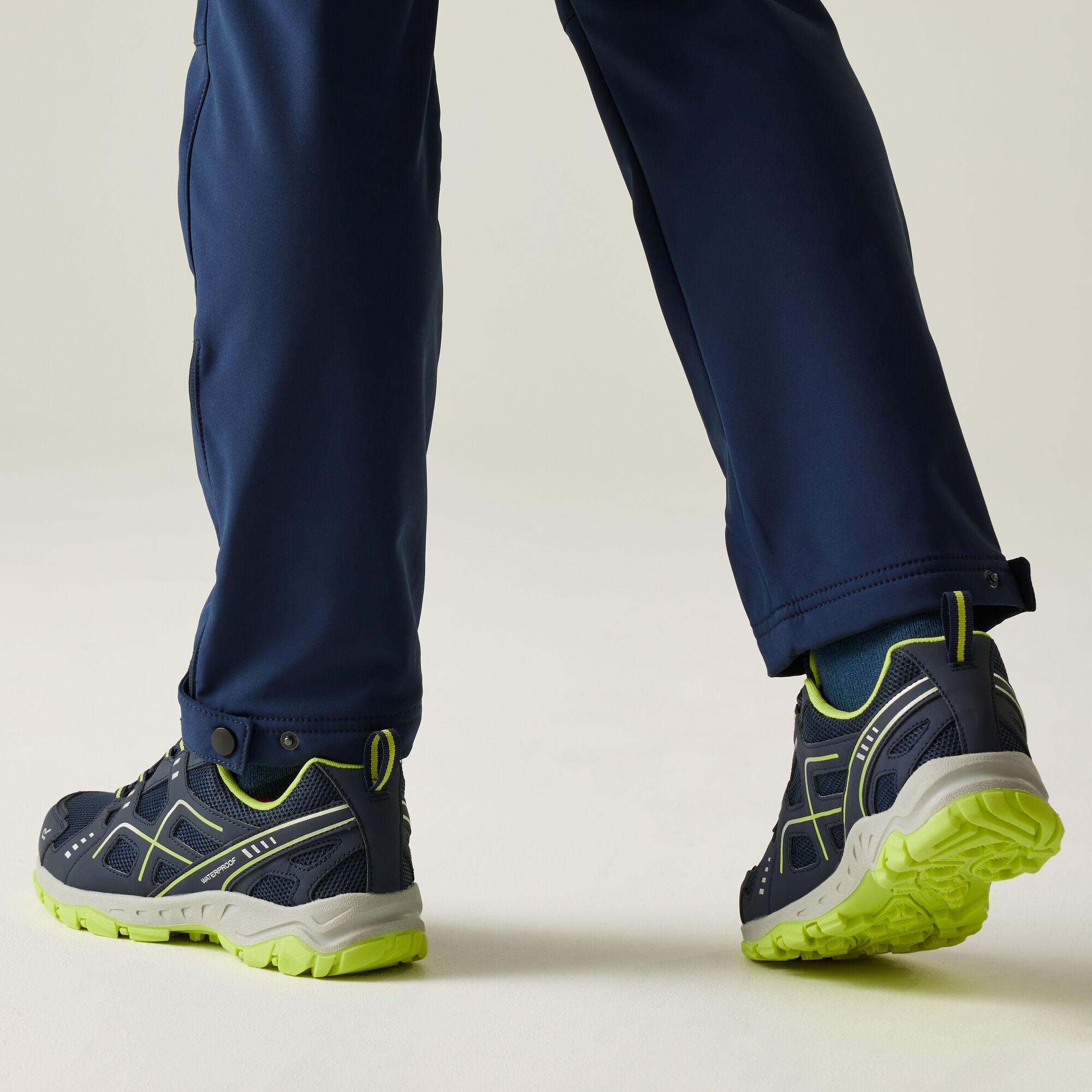 Regatta Buty męskie sportowe z membraną Vendeavour Granatowo-żółty