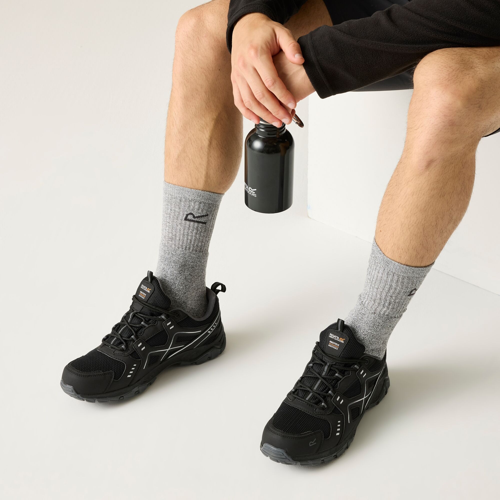 Regatta Regatta Buty męskie sportowe z membraną Vendeavour Czarny