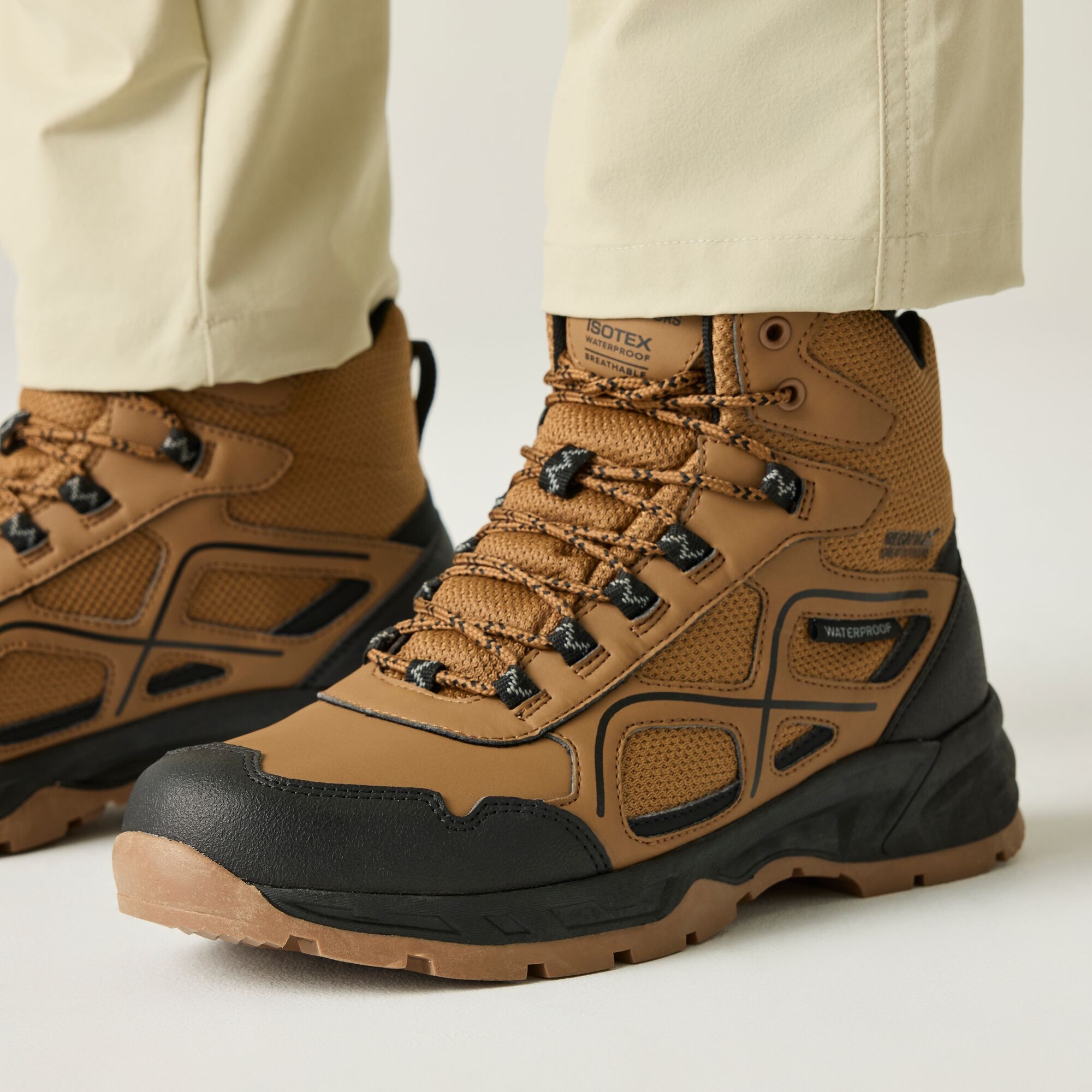 Regatta Men's Marron Hiking Shoes Vendeavour - Image 2