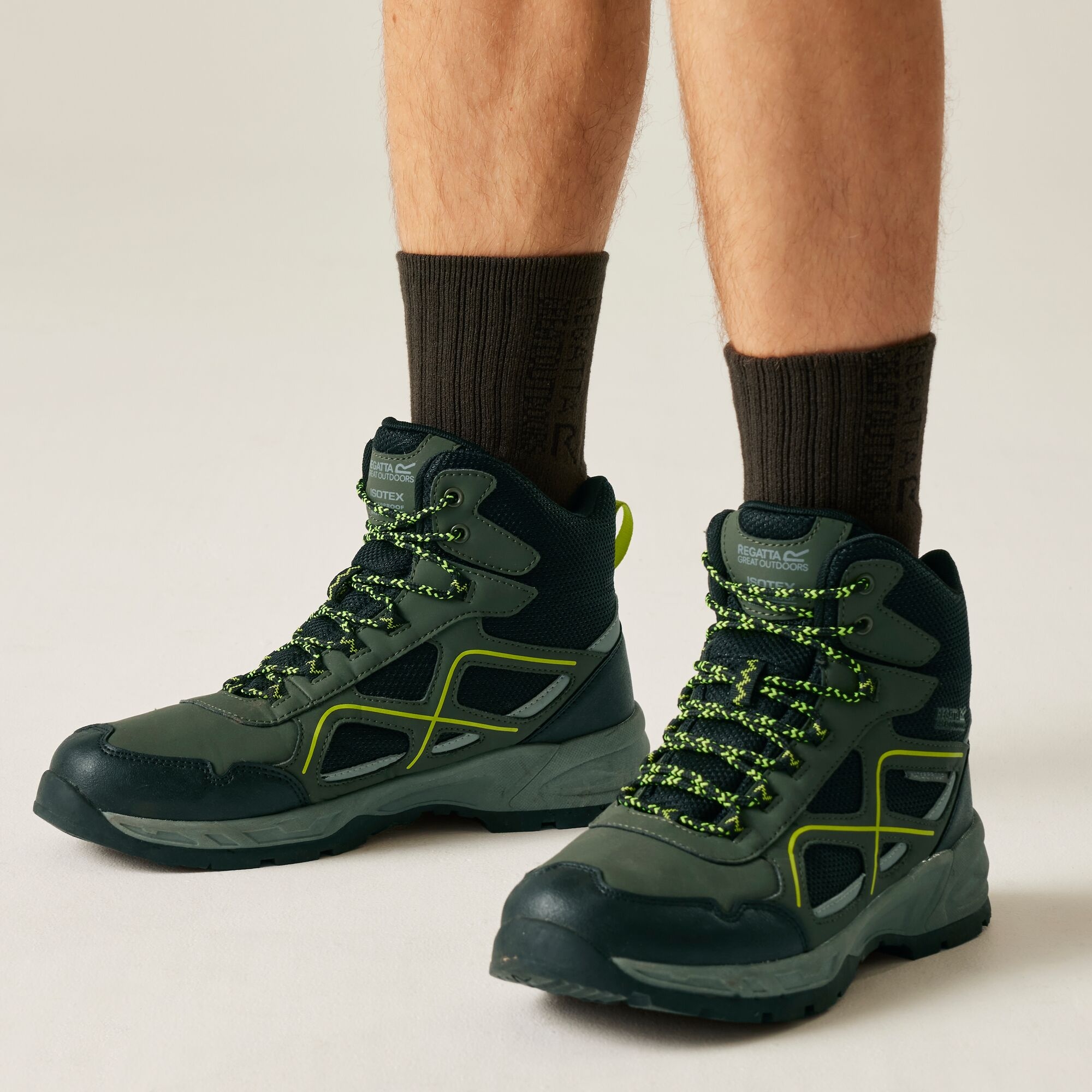 Regatta Men's Vendeavour Walking Boots - Green UK Size 6.5