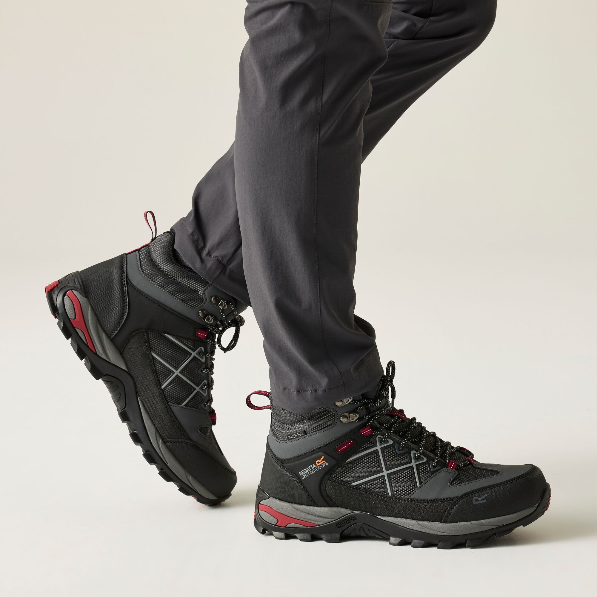 Regatta Buty męskie trekkingowe z membraną Samaris III Szary