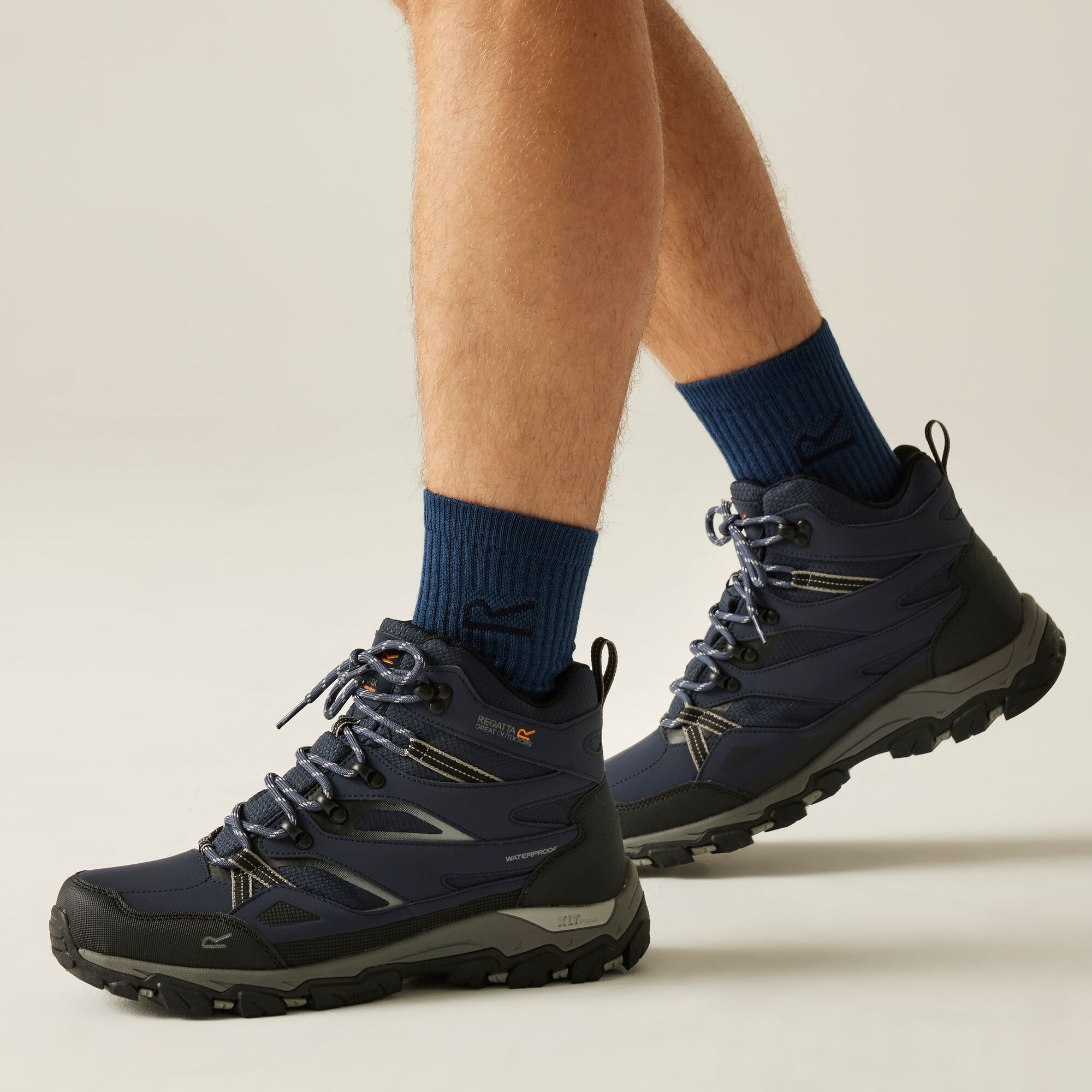 Regatta Buty męskie trekkingowe wysokie z membraną Holcombe III Niebieski