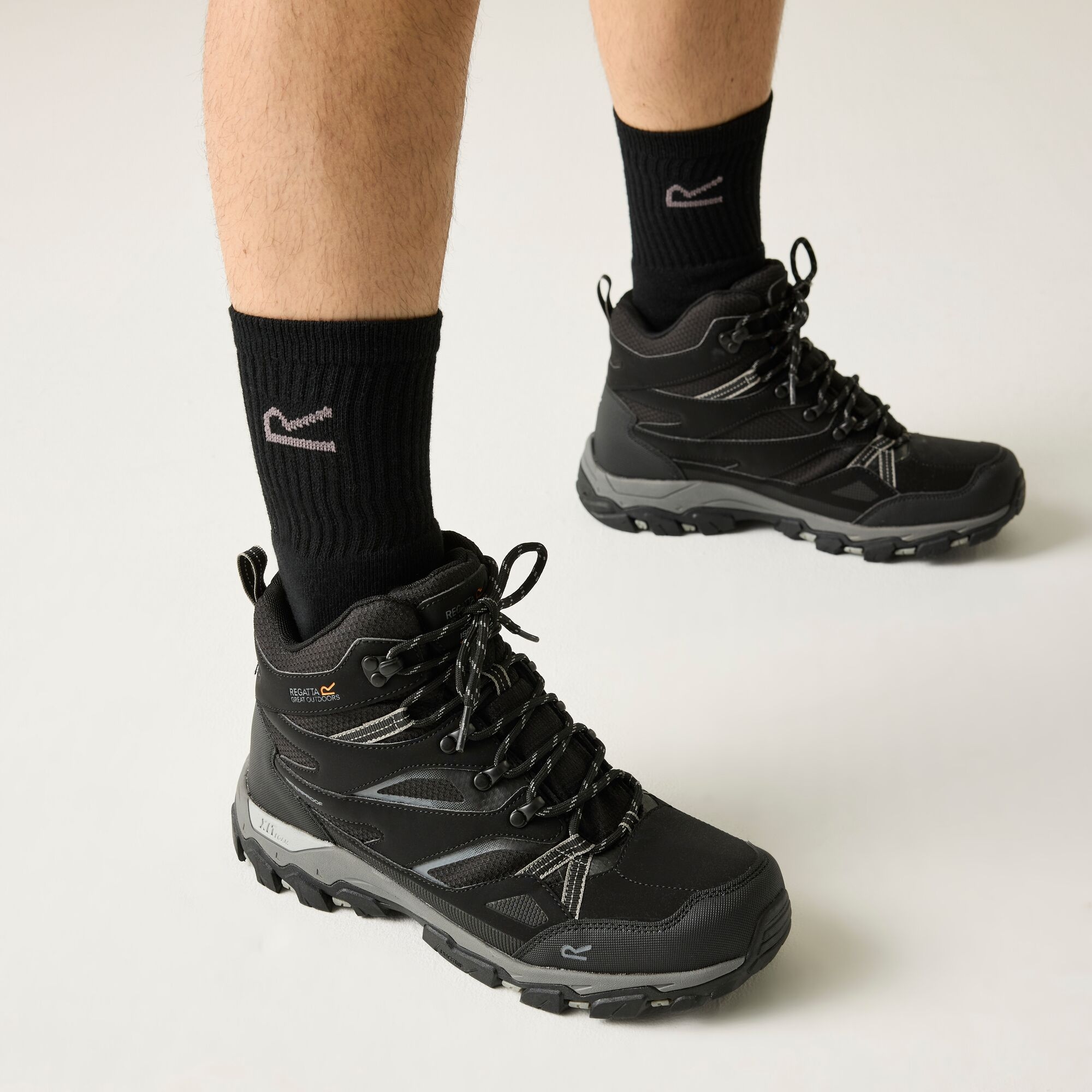 Regatta   Buty męskie trekkingowe wysokie z membraną Holcombe III Czarny