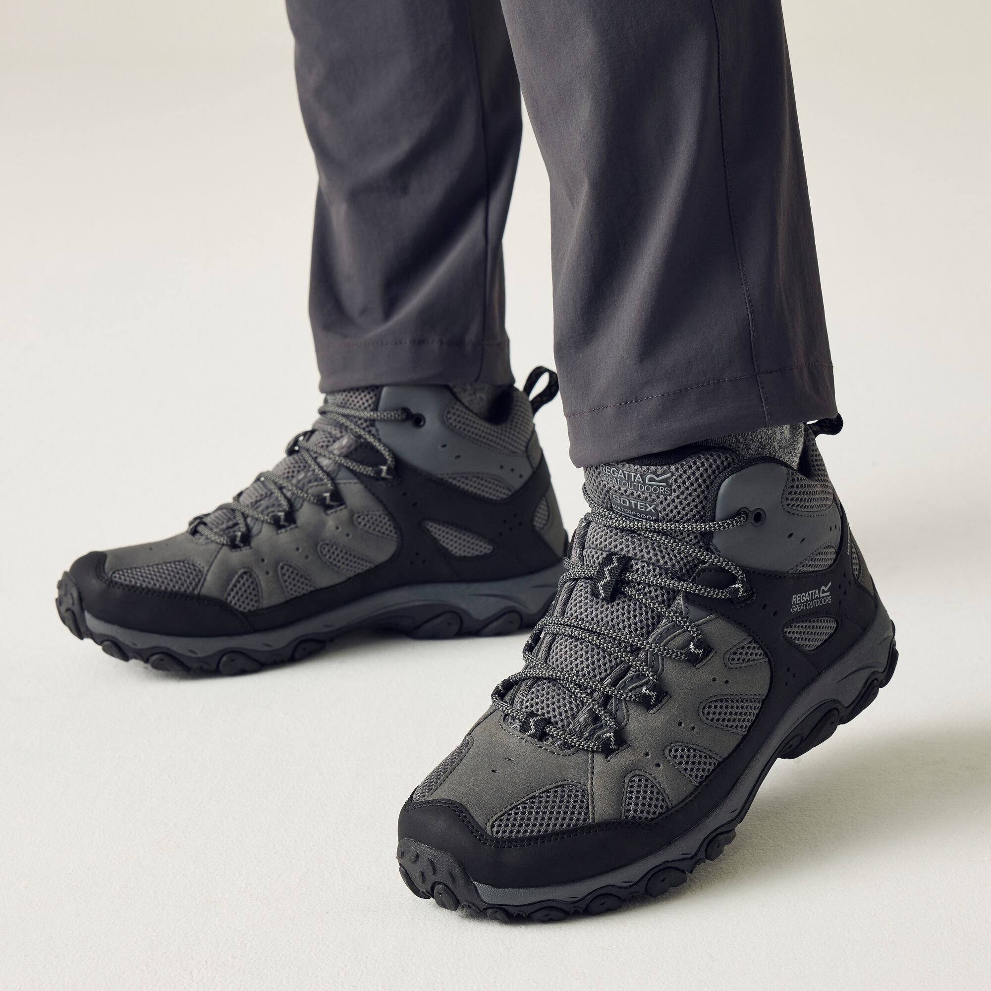 Regatta   Buty męskie trekkingowe wysokie z membraną Edgepoint IV Szary