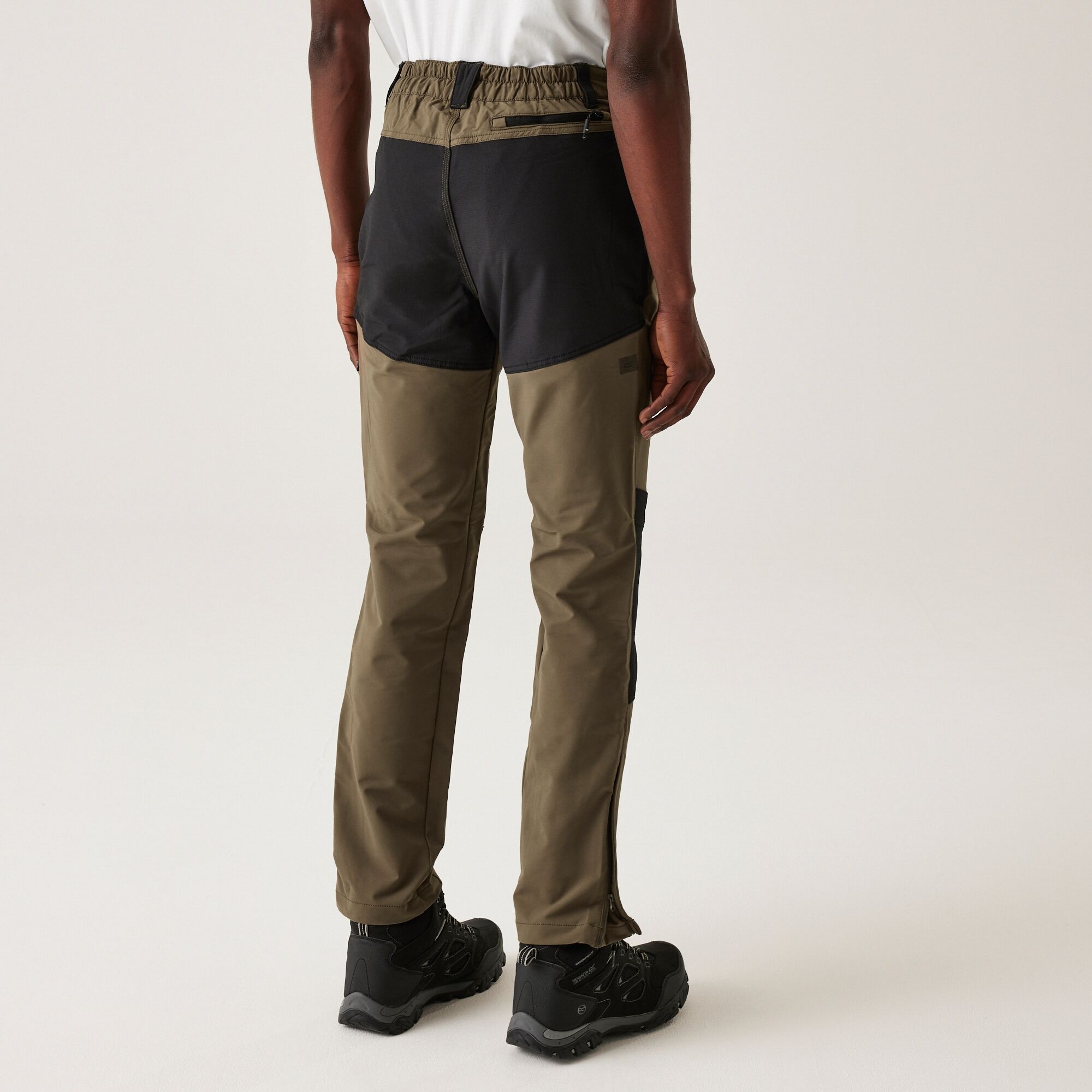 Regatta Spodnie męskie trekkingowe ze streczem Questra V Szarozielono-czarny