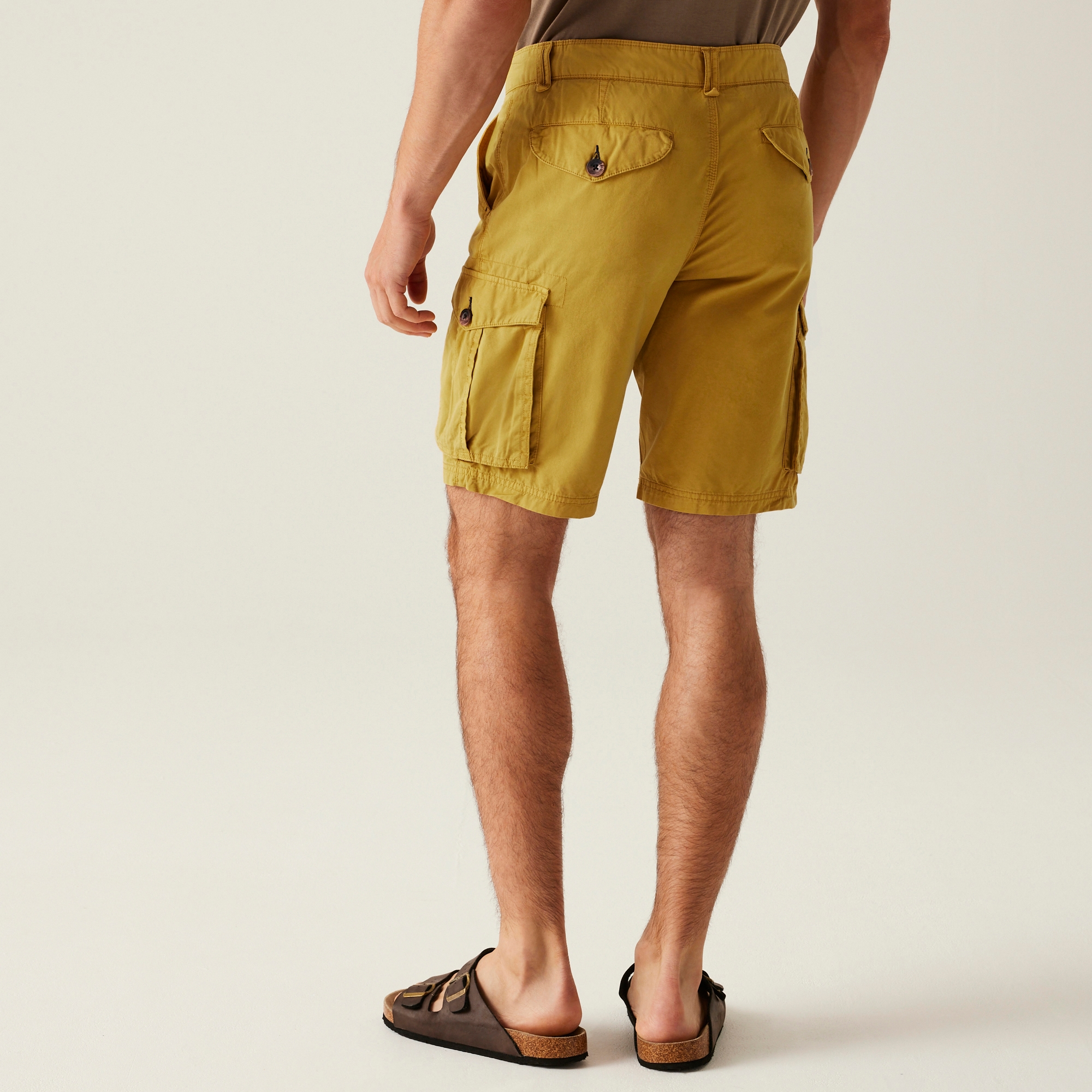 Regatta Regatta Spodenki męskie cargo Shorebay II Żółty