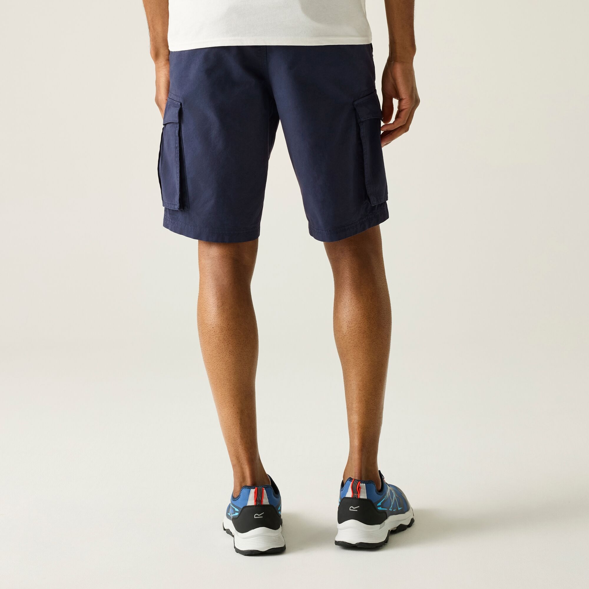 Regatta   Spodenki męskie cargo Shorebay II Niebieski