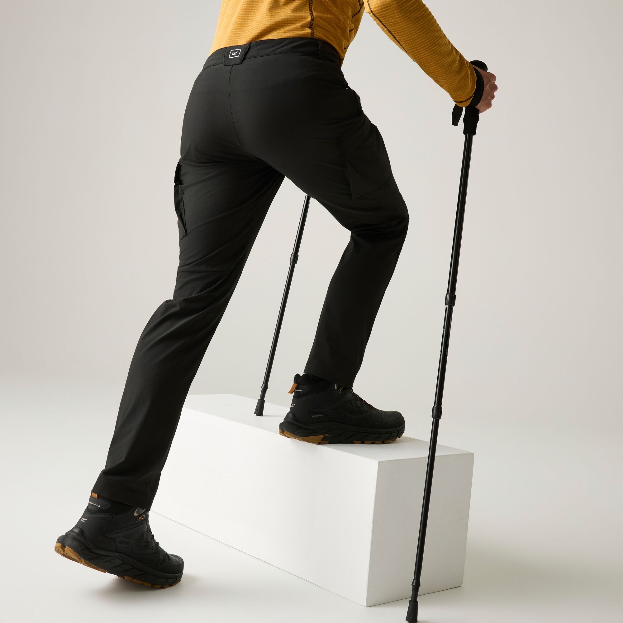 Regatta   Spodnie męskie cargo Questra Czarny